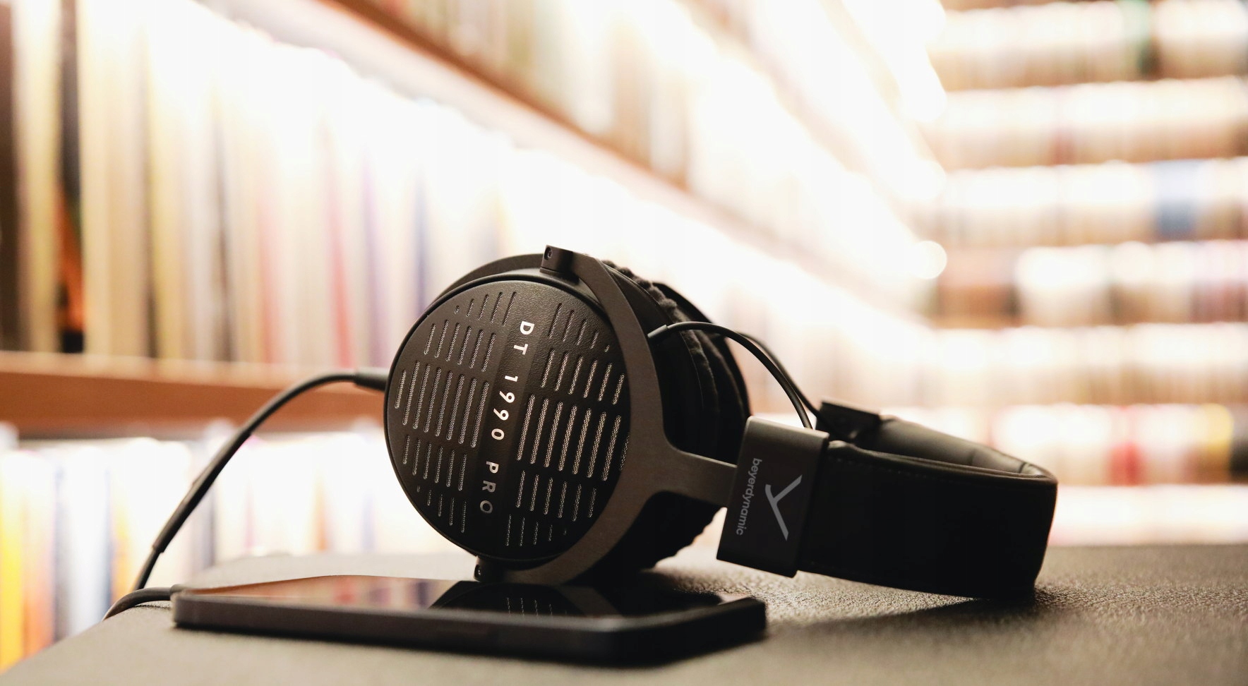 Накладні студійні навушники Beyerdynamic DT1990PRO mkII нова модель Бренд Beyerdynamic