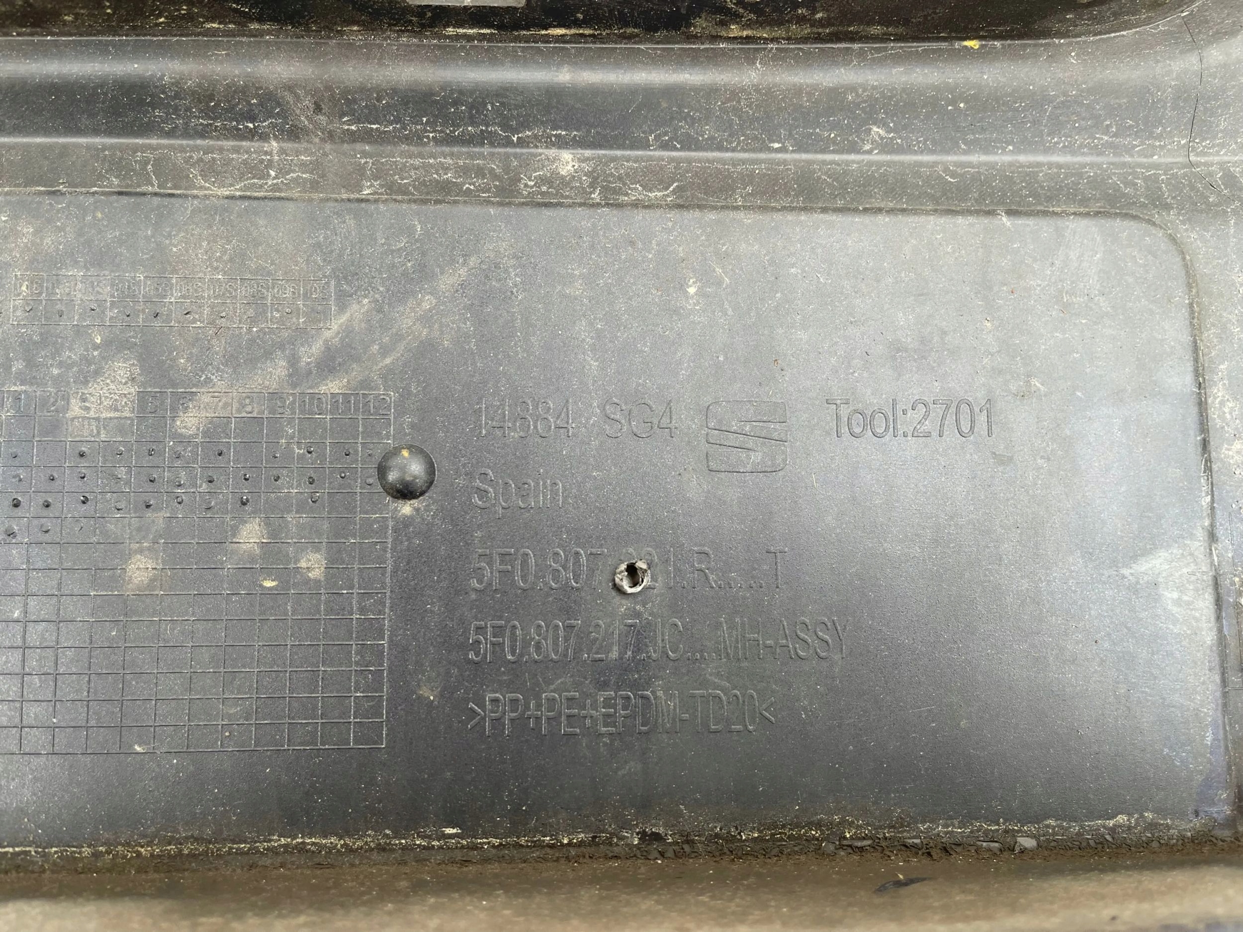 bumper front front SEAT LEON III LIFT 17- PDC