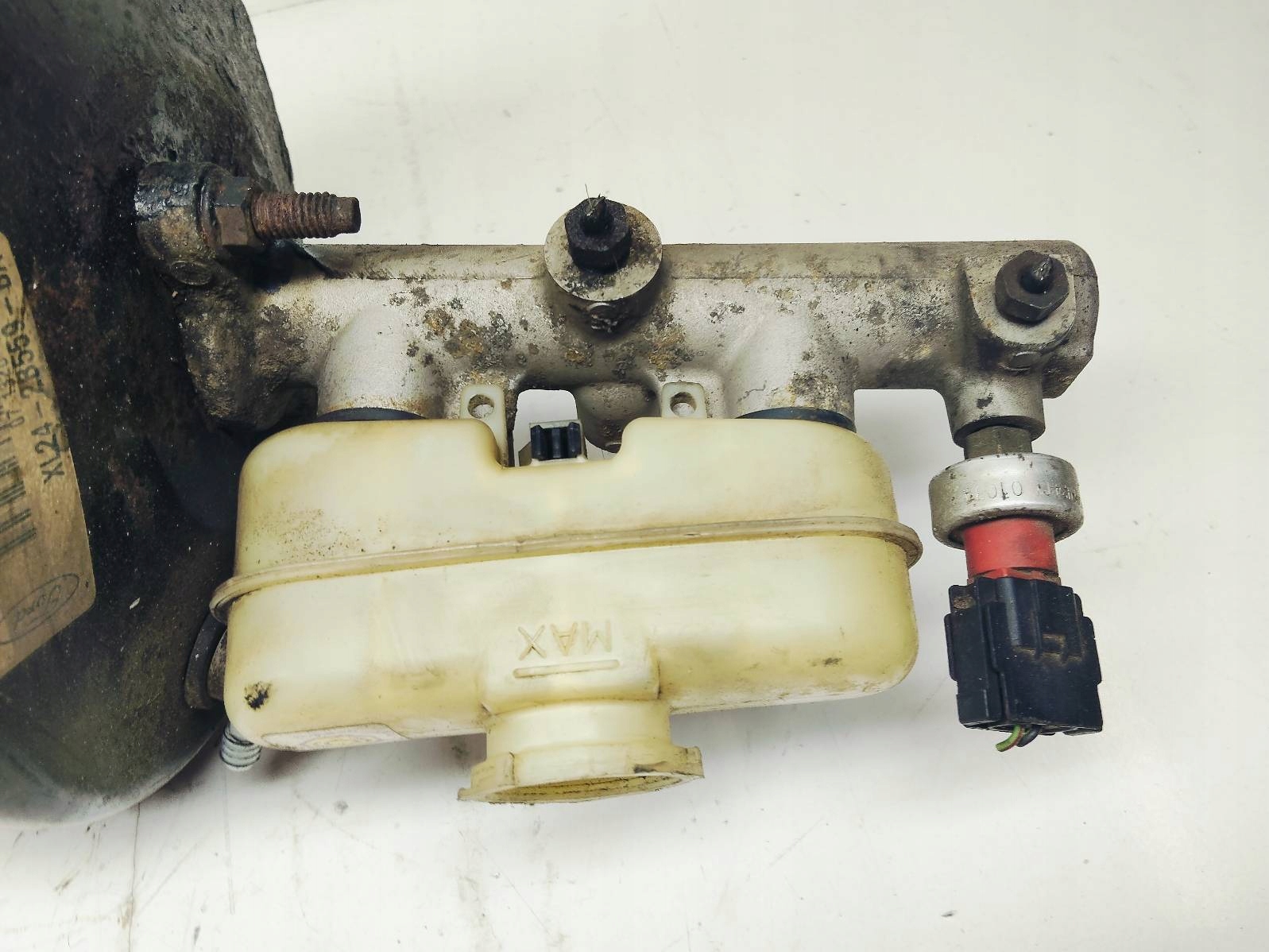 Servo FORD EXPLORER 4,0 4.0 00r BOSCH XL24-2B559-BA