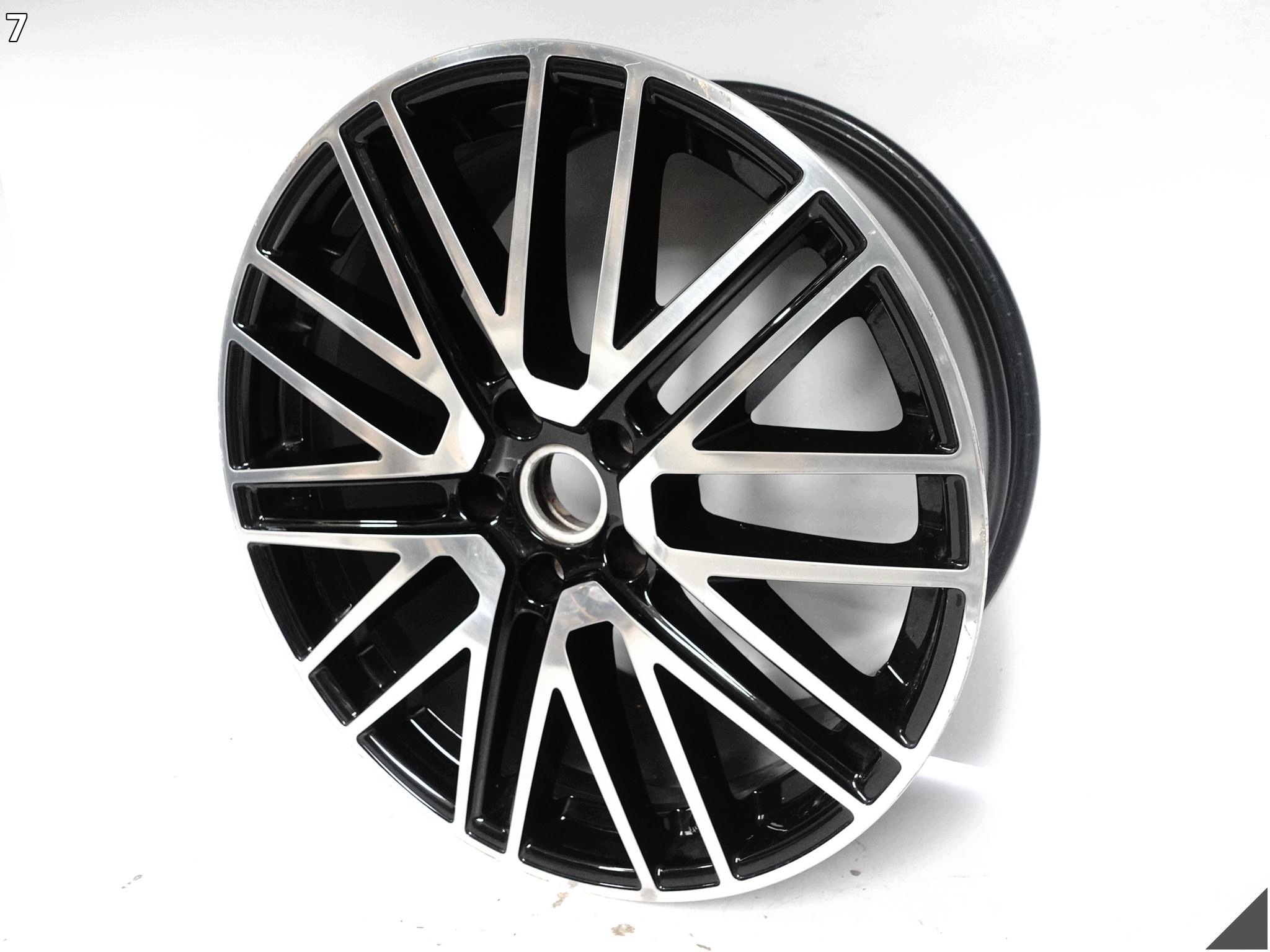 PORSCHE CAYENNE 9Y0 E3 TURBO design disk disk 10Jx22 ET48 5x130 QO1