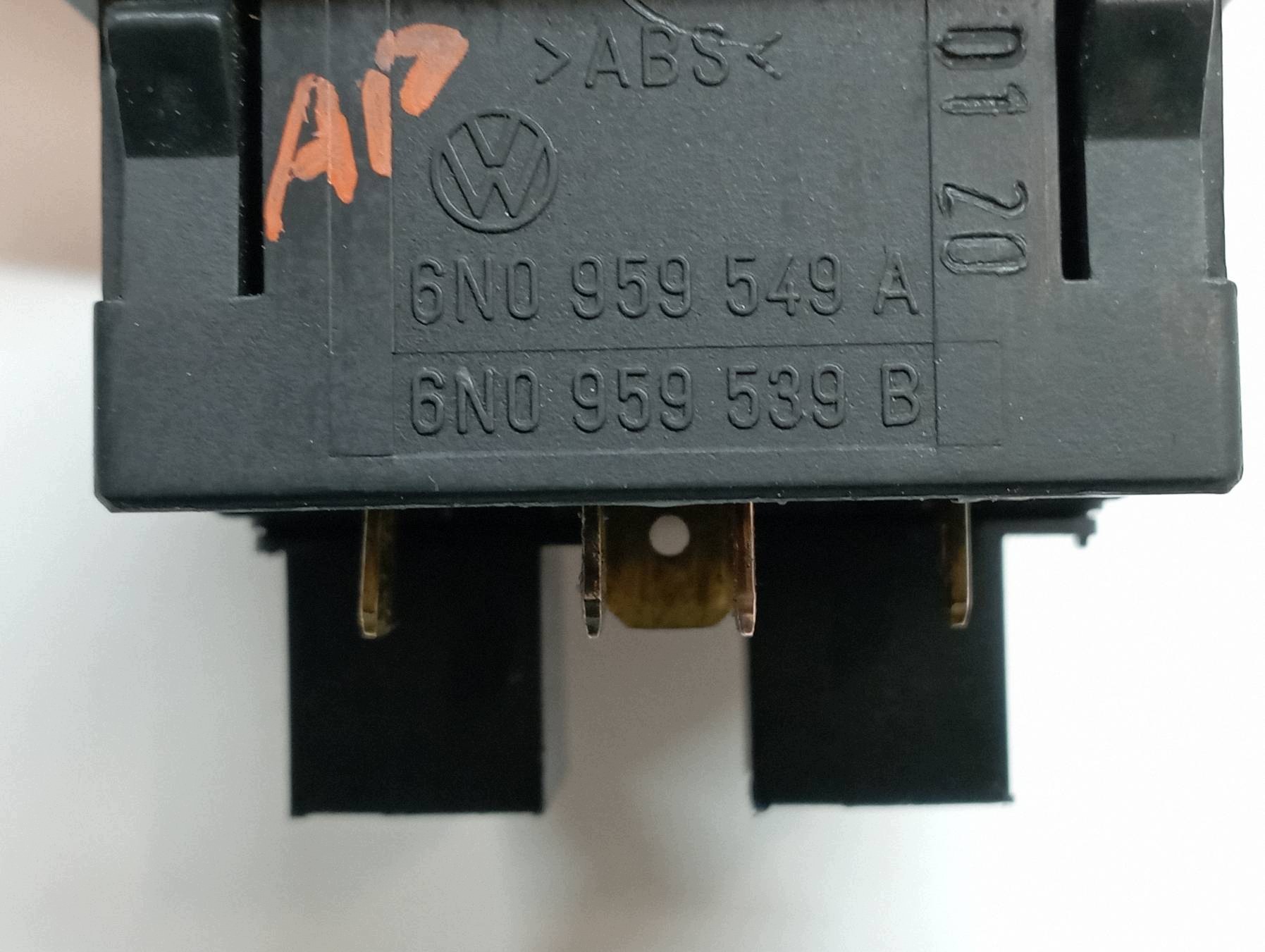 window control switch left front LUPO 6N0959549A VW Volkswagen Polo III