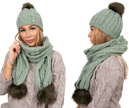 

Komplet damski czapka z pomponem i szal zimowy C99