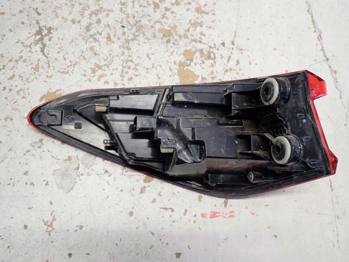 light rear part rear right SEAT LEON IV HB 2020- 5FA945208C