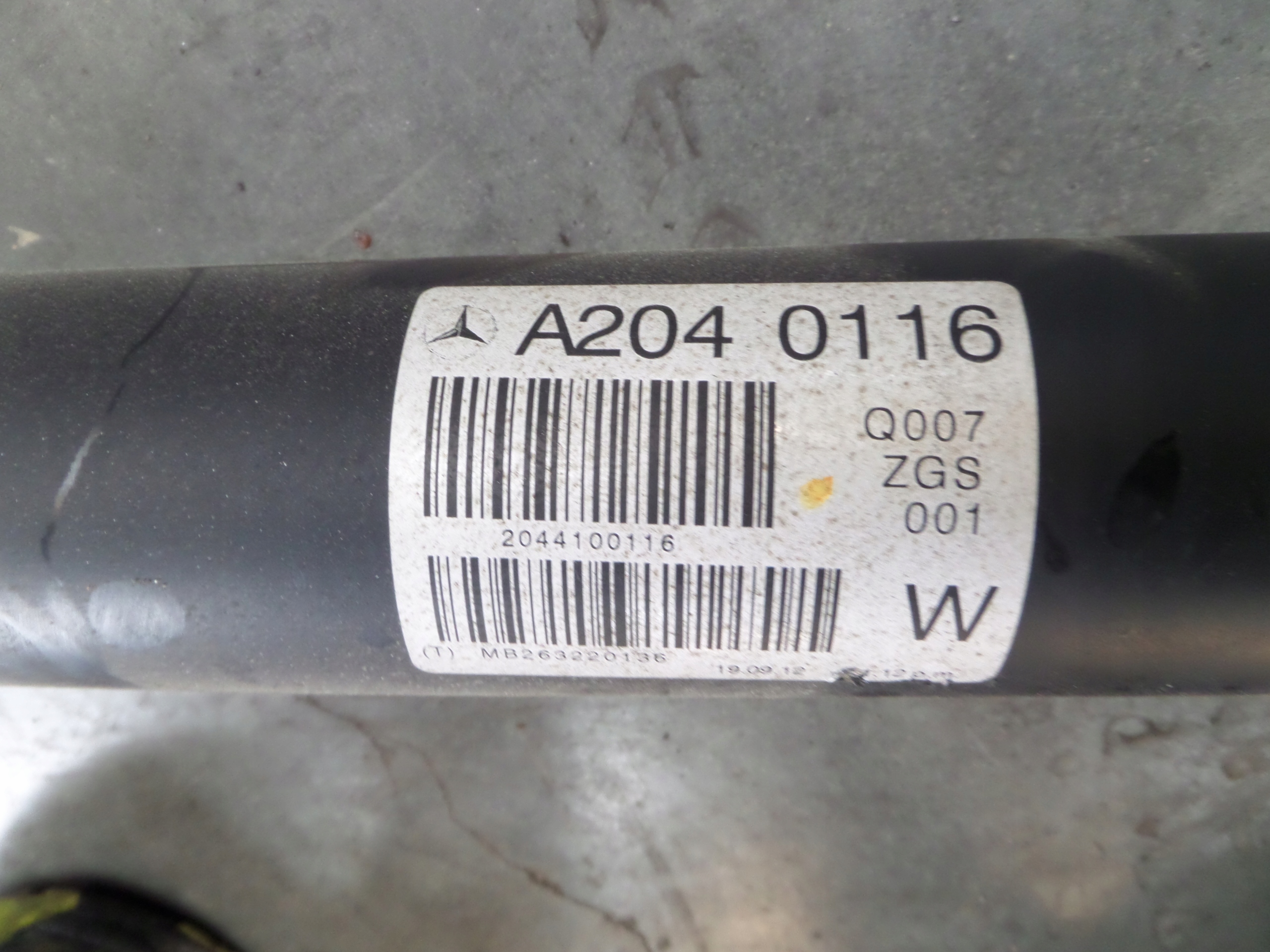 MERCEDES W204 cardan A2040116