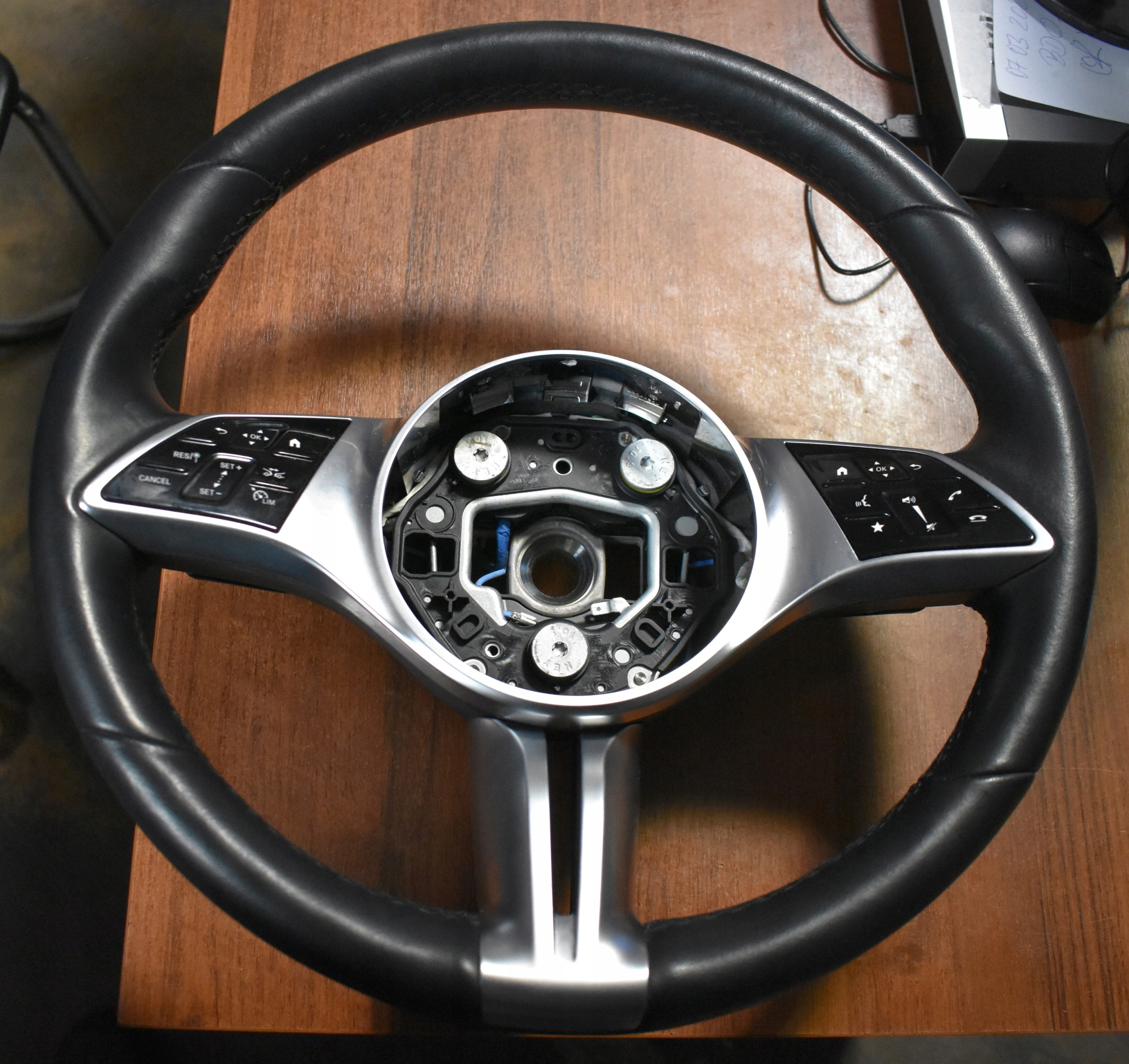 IDEALNA steering wheel, with shifting MERCEDES W206 1