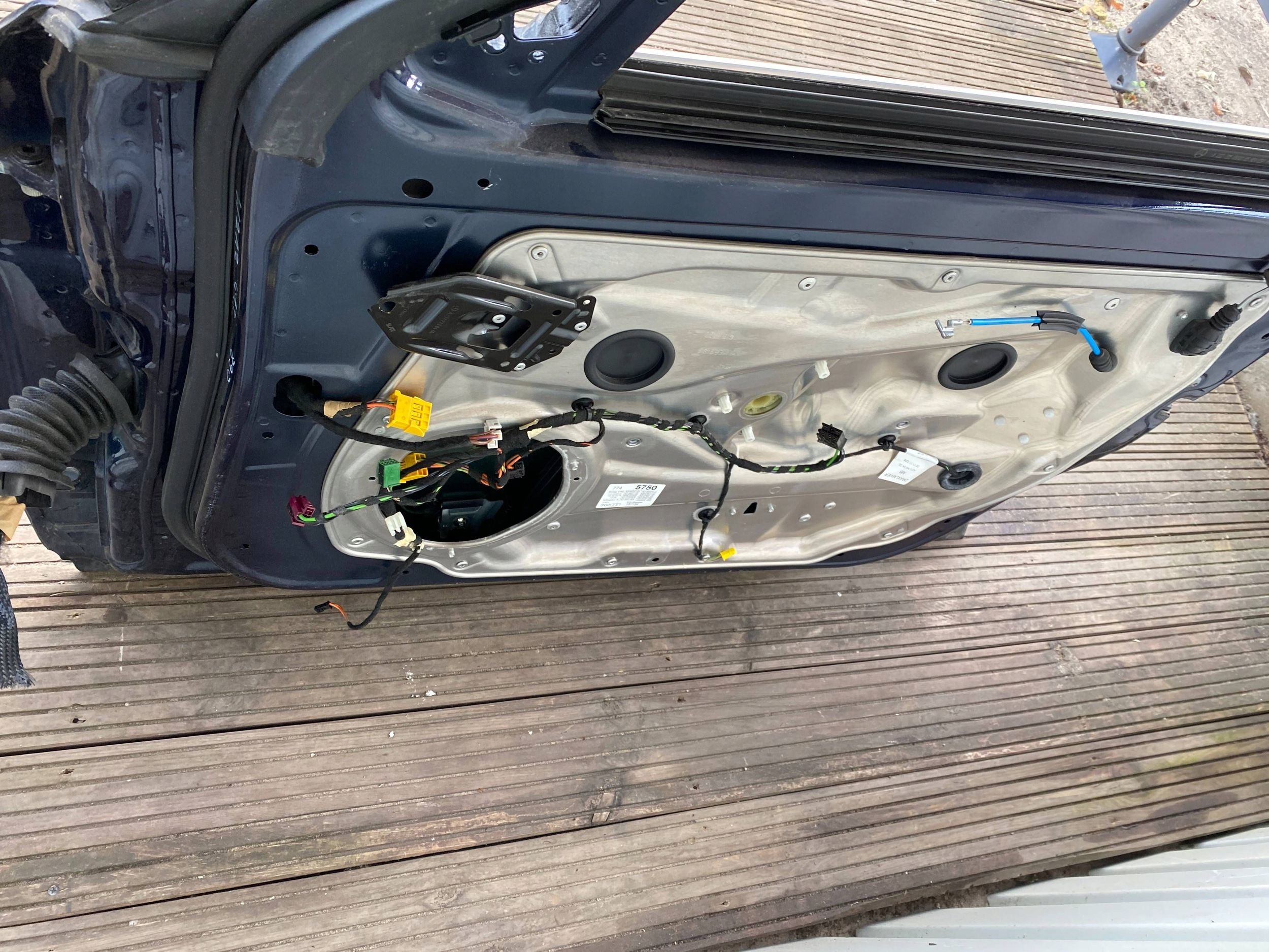 MERCEDES E W212 LIFT 16r complete door right front front 890