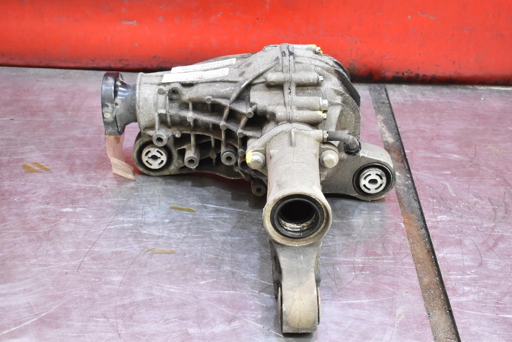 differential diff front 3.45 P68263986AA JEEP GRAND CHEROKEE IV WK2 3.0 CRD 250 KM