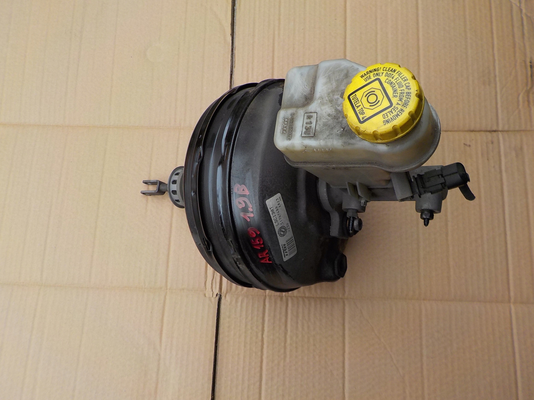 servo Pompa alfa romeo 159 1,9 JTS 51747489