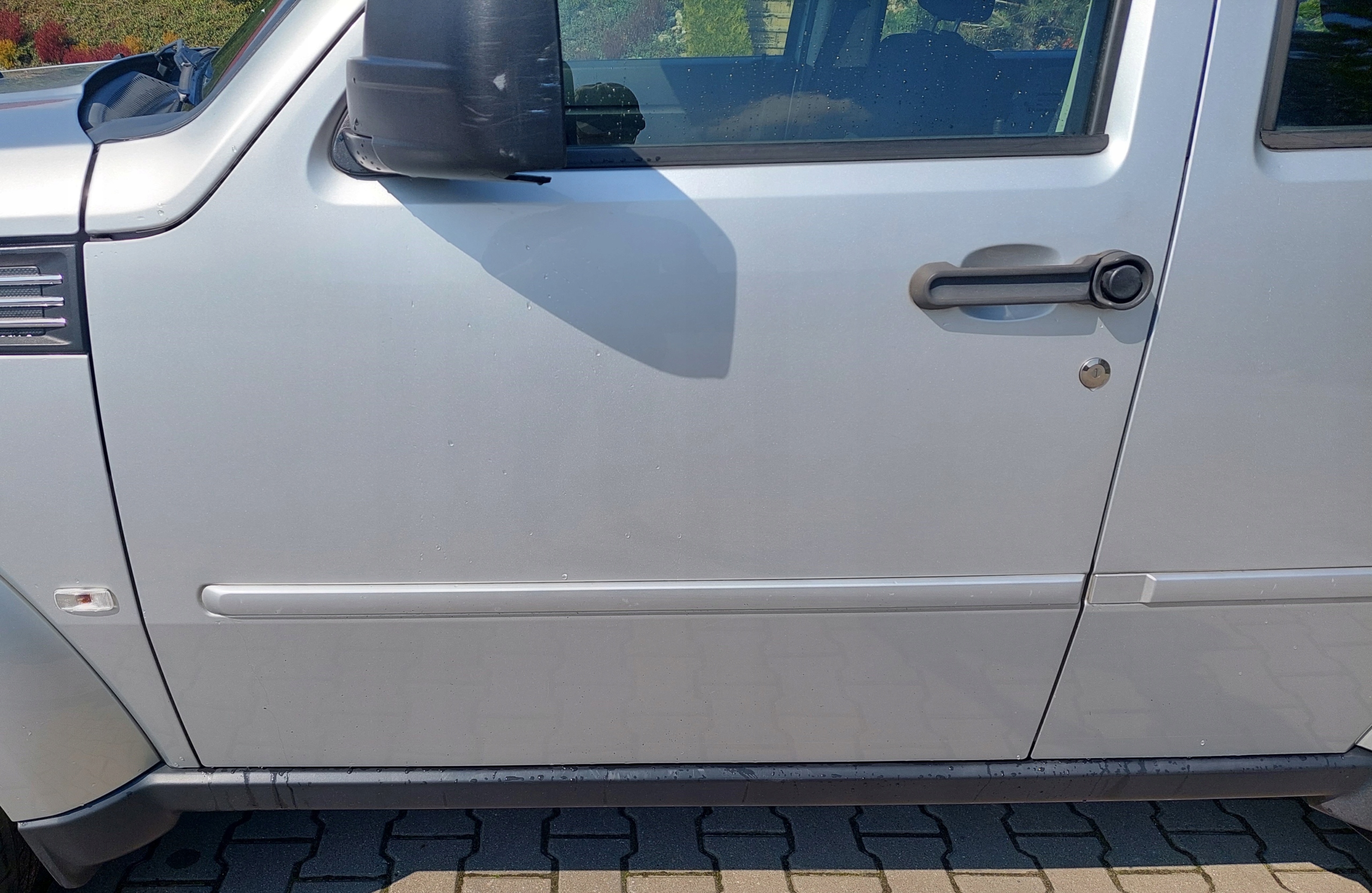 door front rear part left right DODGE NITRO