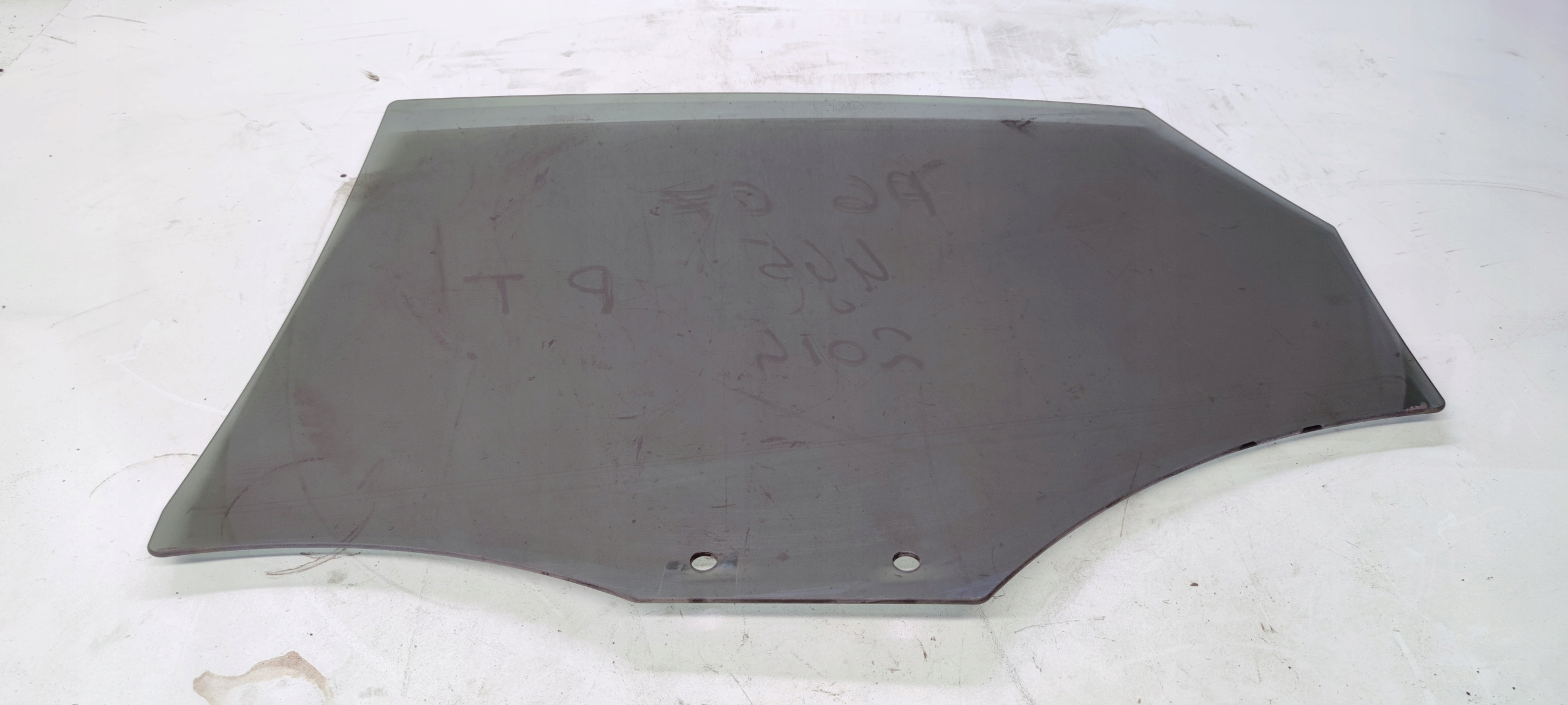 window side door right rear part AUDI A6 C7 4G5 sedan 2014R original !!!!