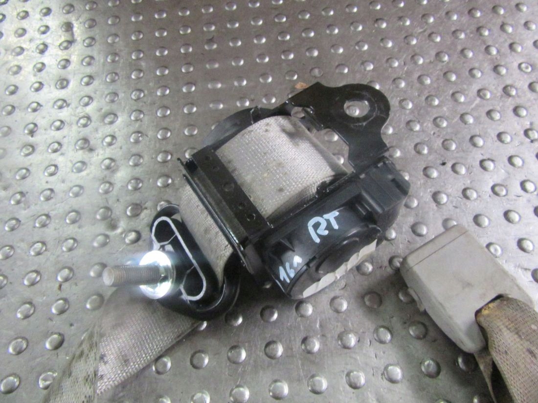 Cadillac CTS III 2016 ремень безопасности