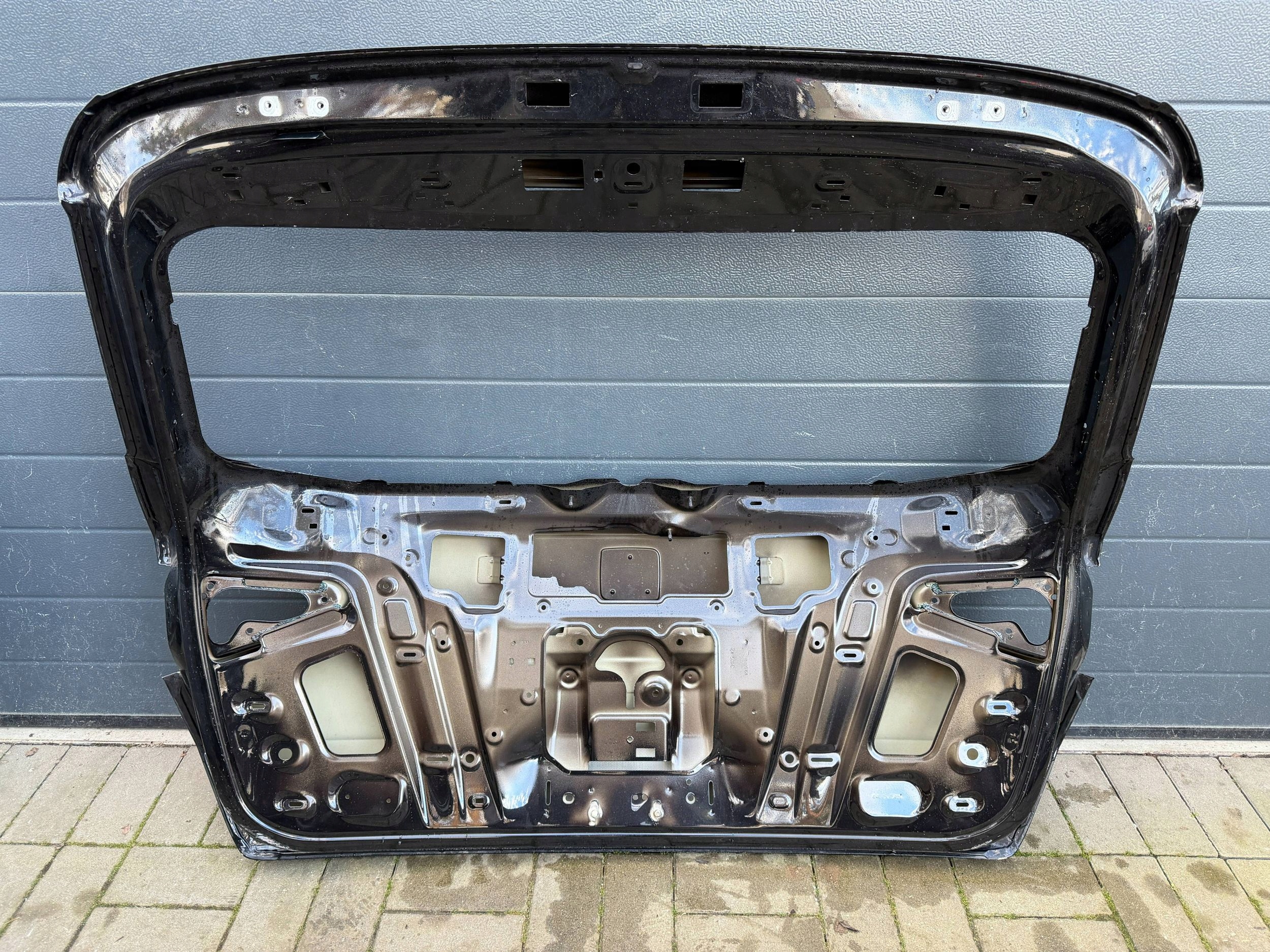 Seat Ateca 575 trunk door boot rear part