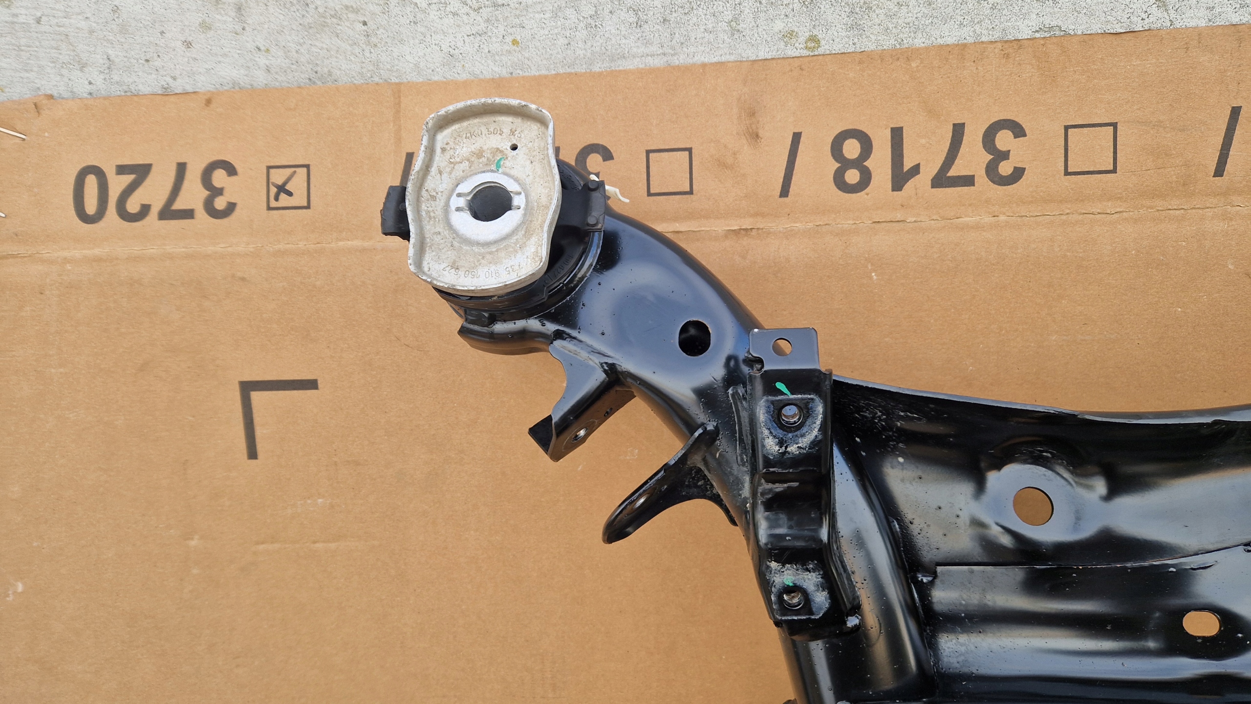 axle beam subframe rear part 4K0505235AL AUDI A7 A6 C8 original as new
