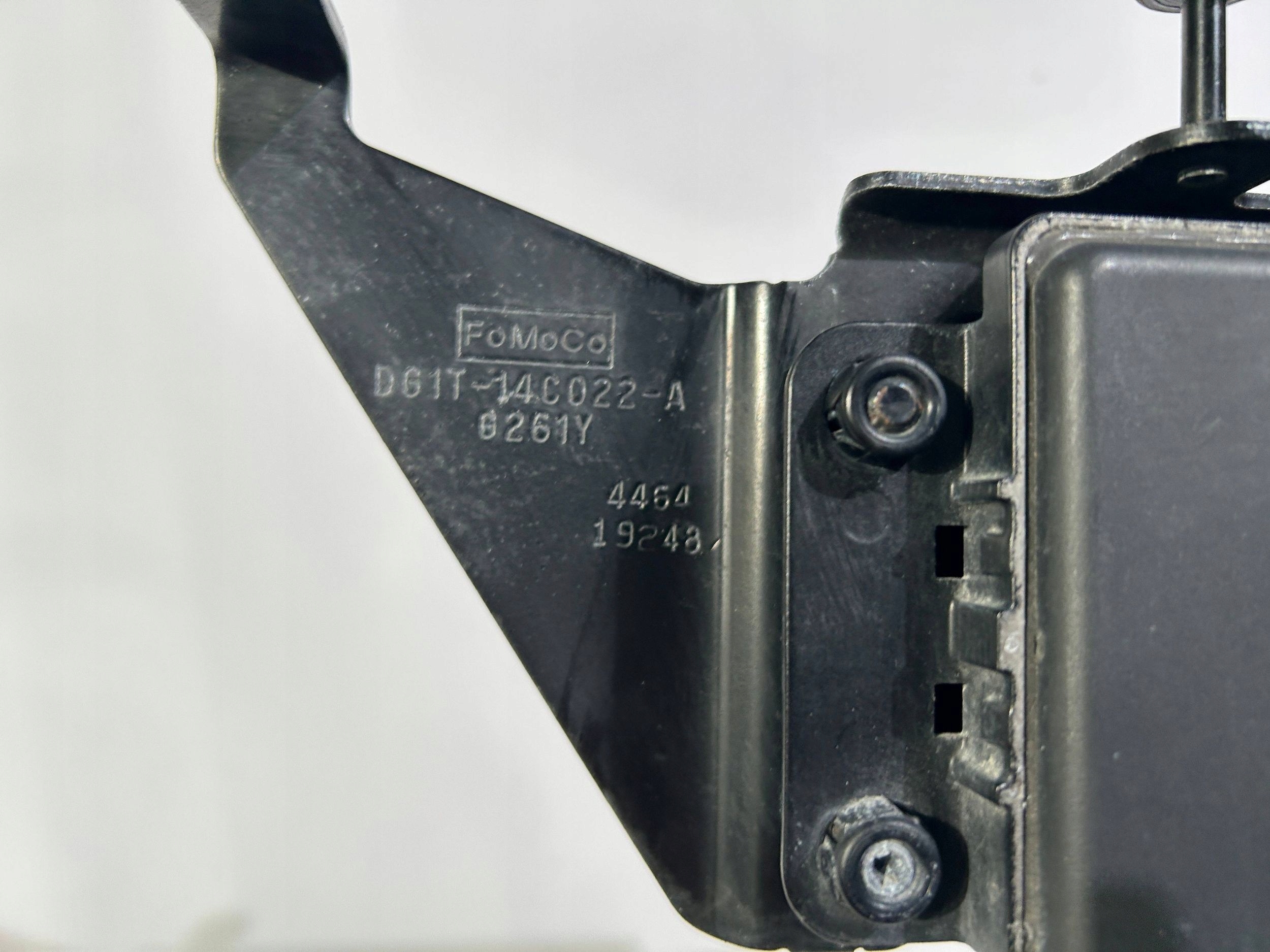 Radar Sensor Halter Distronic tempomatu Ford Flex 2013-2019