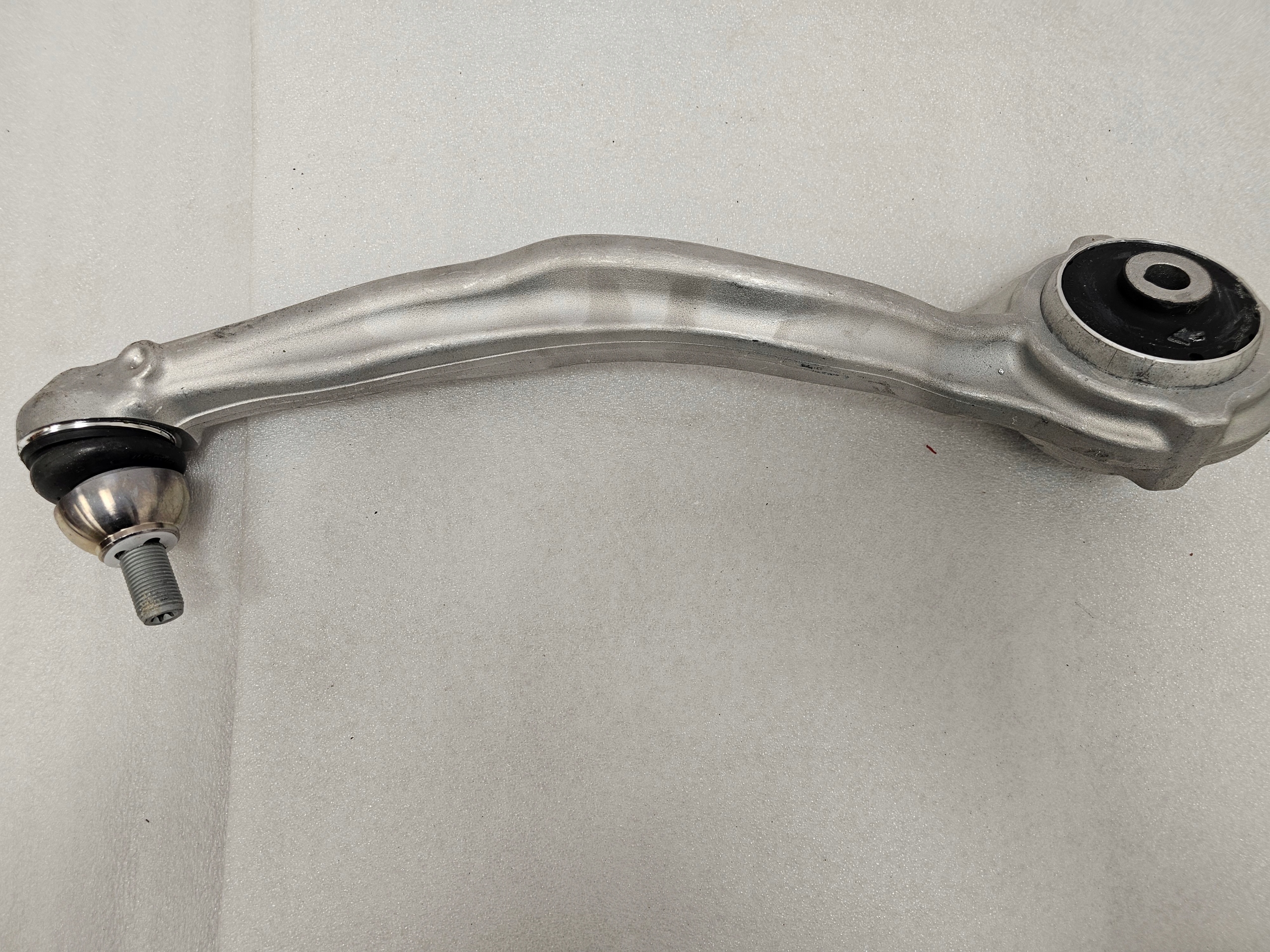 Wahacz Przedni Lewy Mercedes W214 4Matic 4x4 - galeria