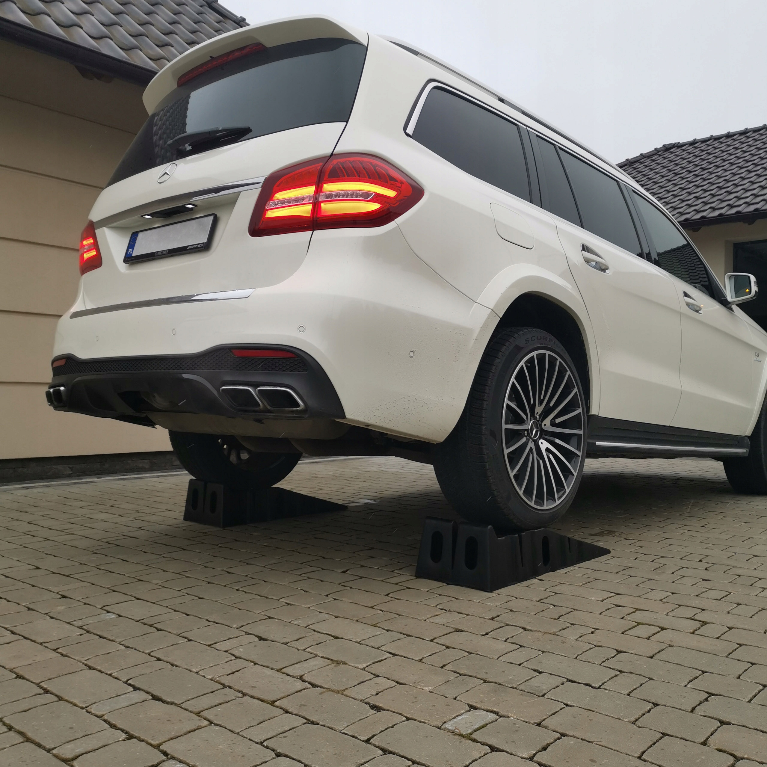 Eb3137a84fa09bf3c6f3c350c6a4