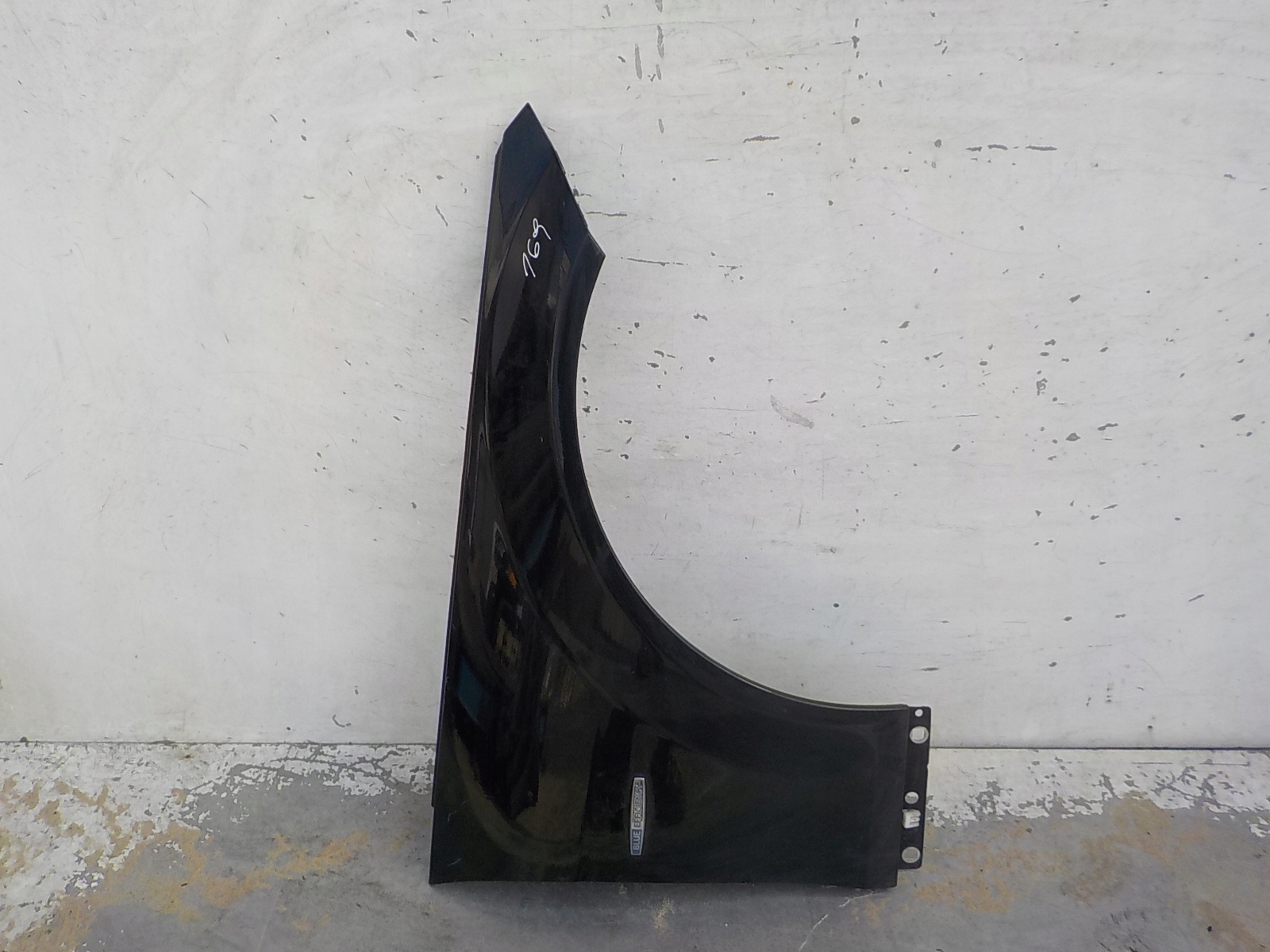 169 MERCEDES-BENZ KLASA C (W204) fender right front front