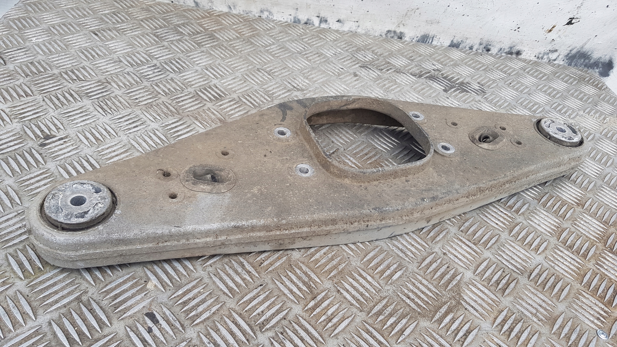 MERCEDES W211 Support MOSTU A2303521806