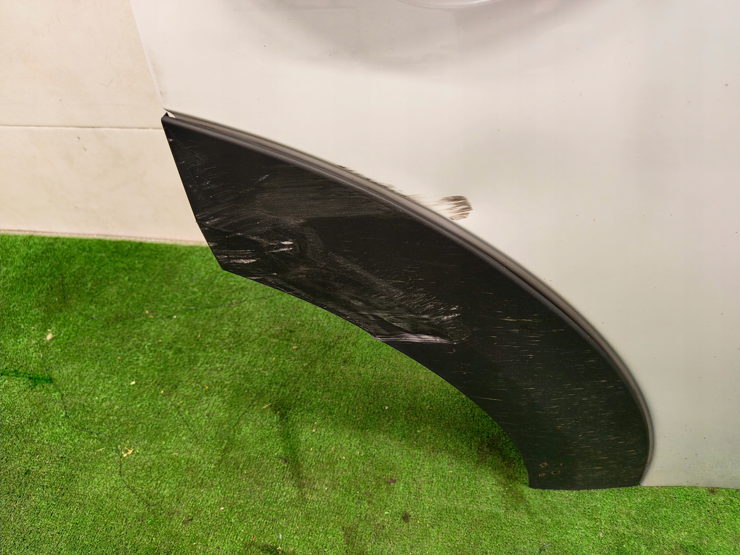MINI R60 door right rear part rear. B15