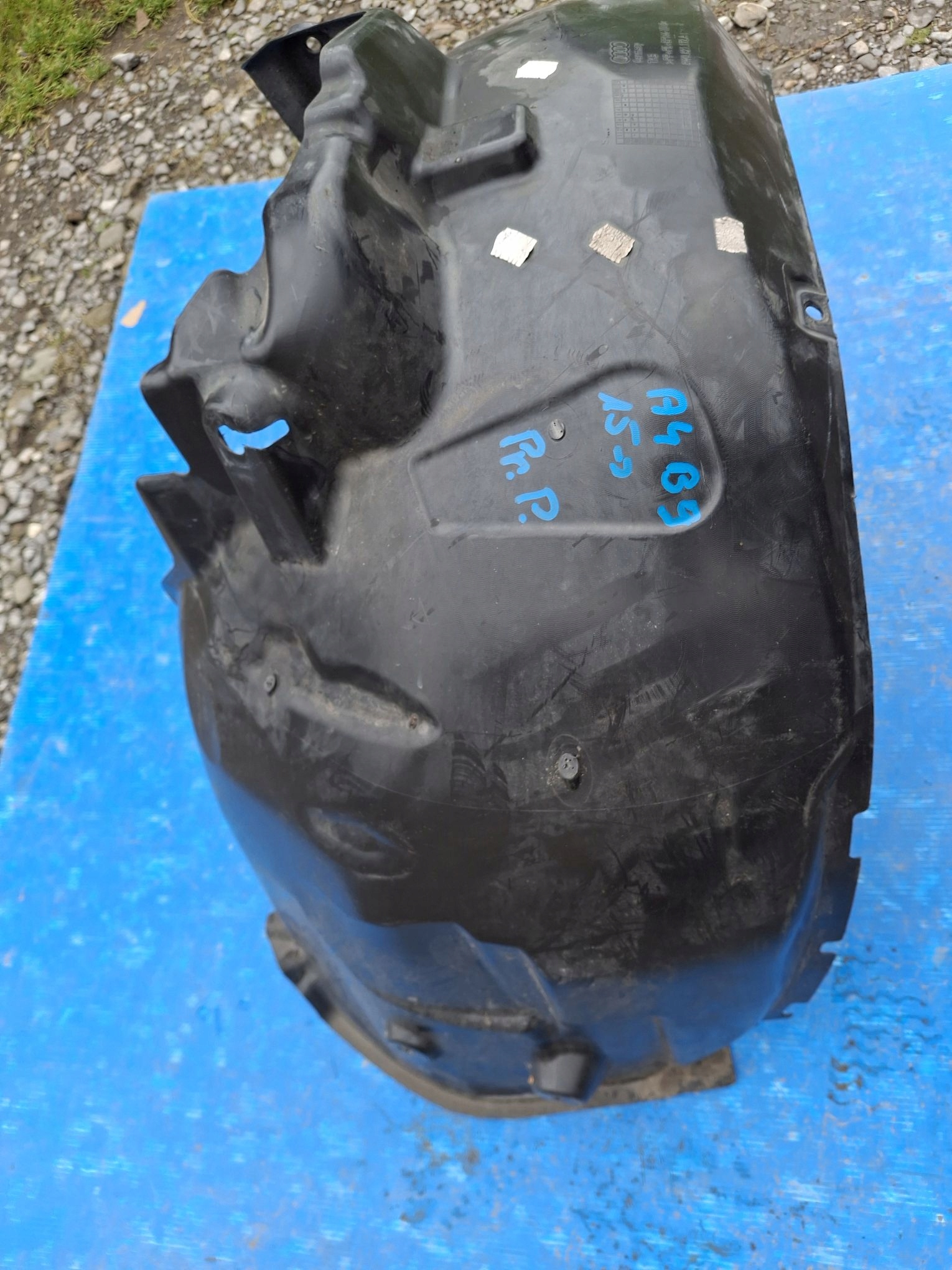 mudguard front right AUDI A4 B9 2015R->