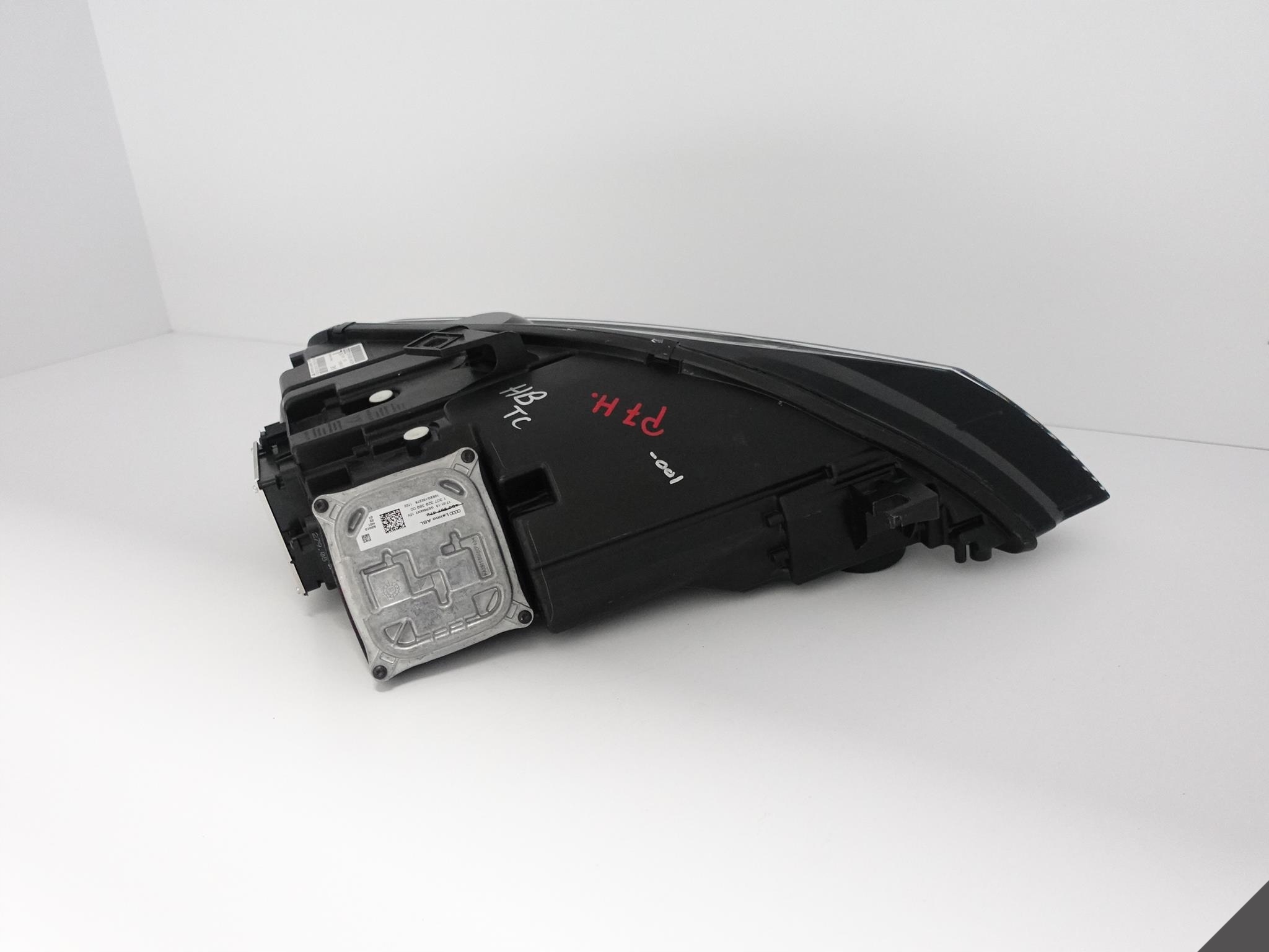 AUDI R8 420 LIFT 12-15 FULL LED complete left USA