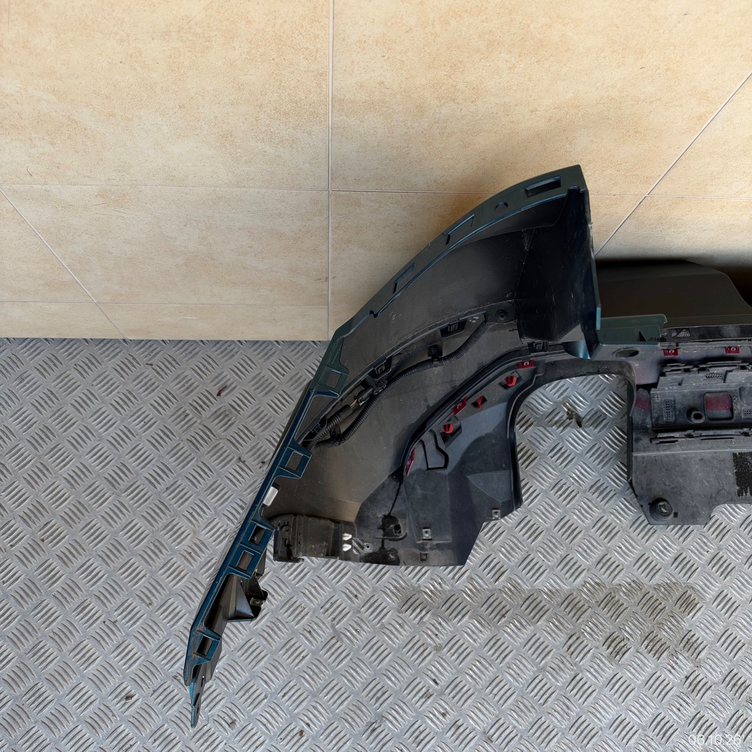 bumper rear complete ALFA ROMEO JUNIOR 2025 year 4 PDC