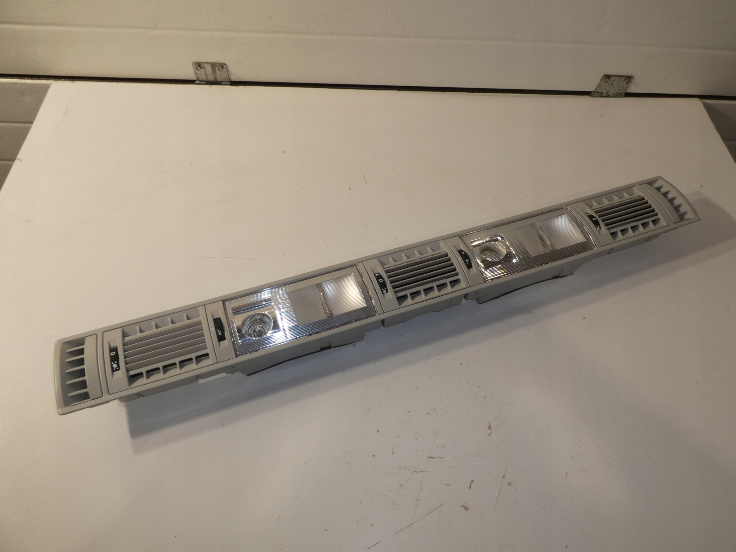 VW T5 T6 light OSWIETLENIE blower fan cabs 7H5947105