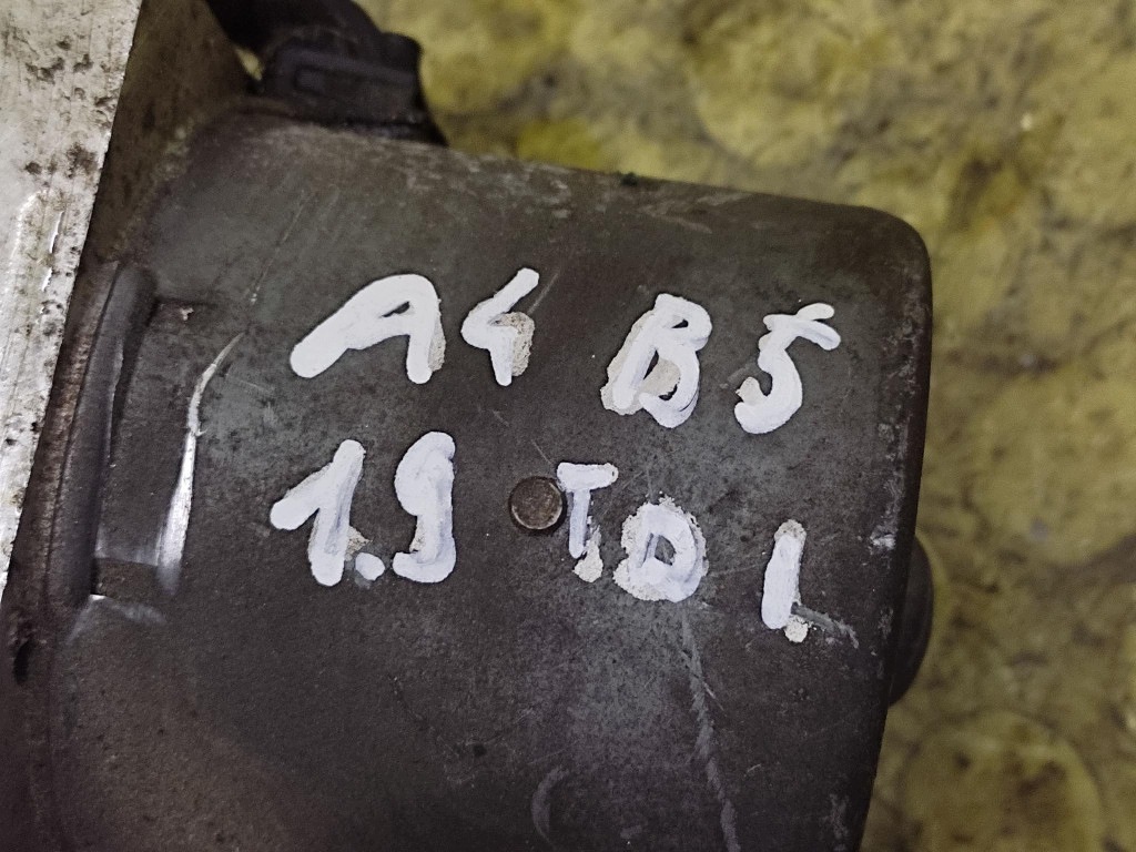 AUDI A4 B5 pumpa ABS 0265220621