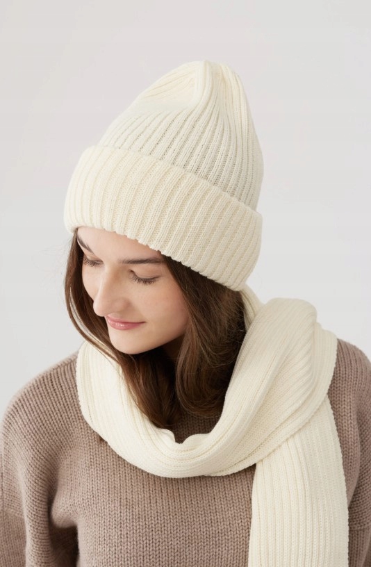 Komplet čepice s šálou Daily Ecru Vyrobeno ze 100% Polské Polský