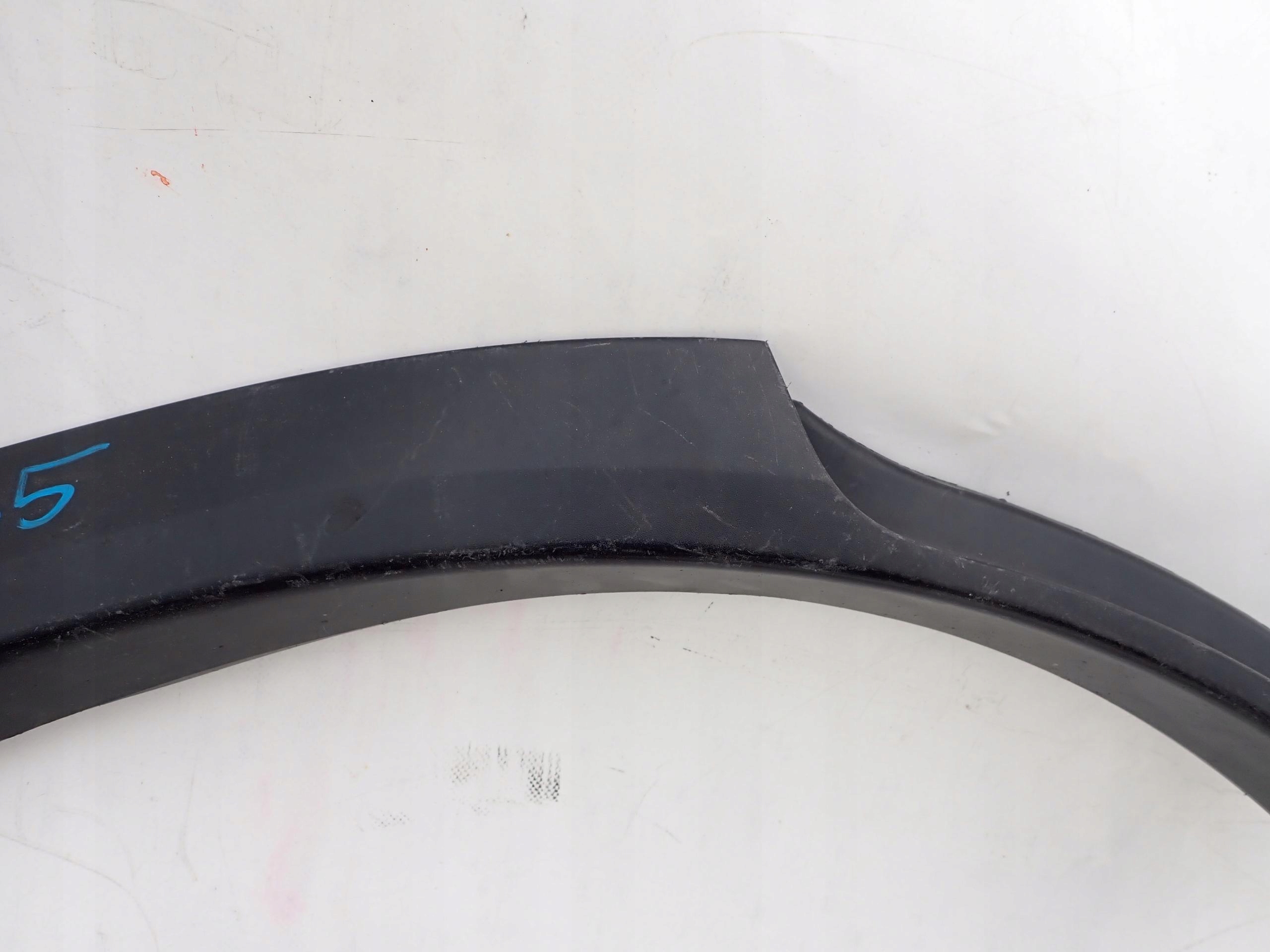 MITSUBISHI ECLIPSE CROSS 18- Couverture Droit Arrière