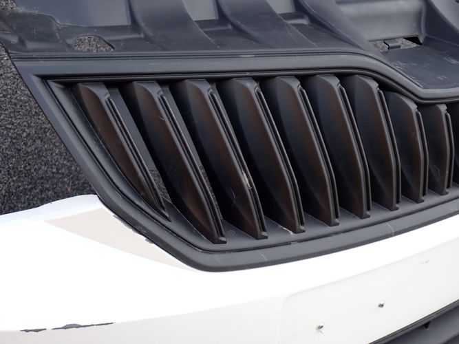 SKODA FABIA III SCOUT 14-18 Frontstoßstange vorne