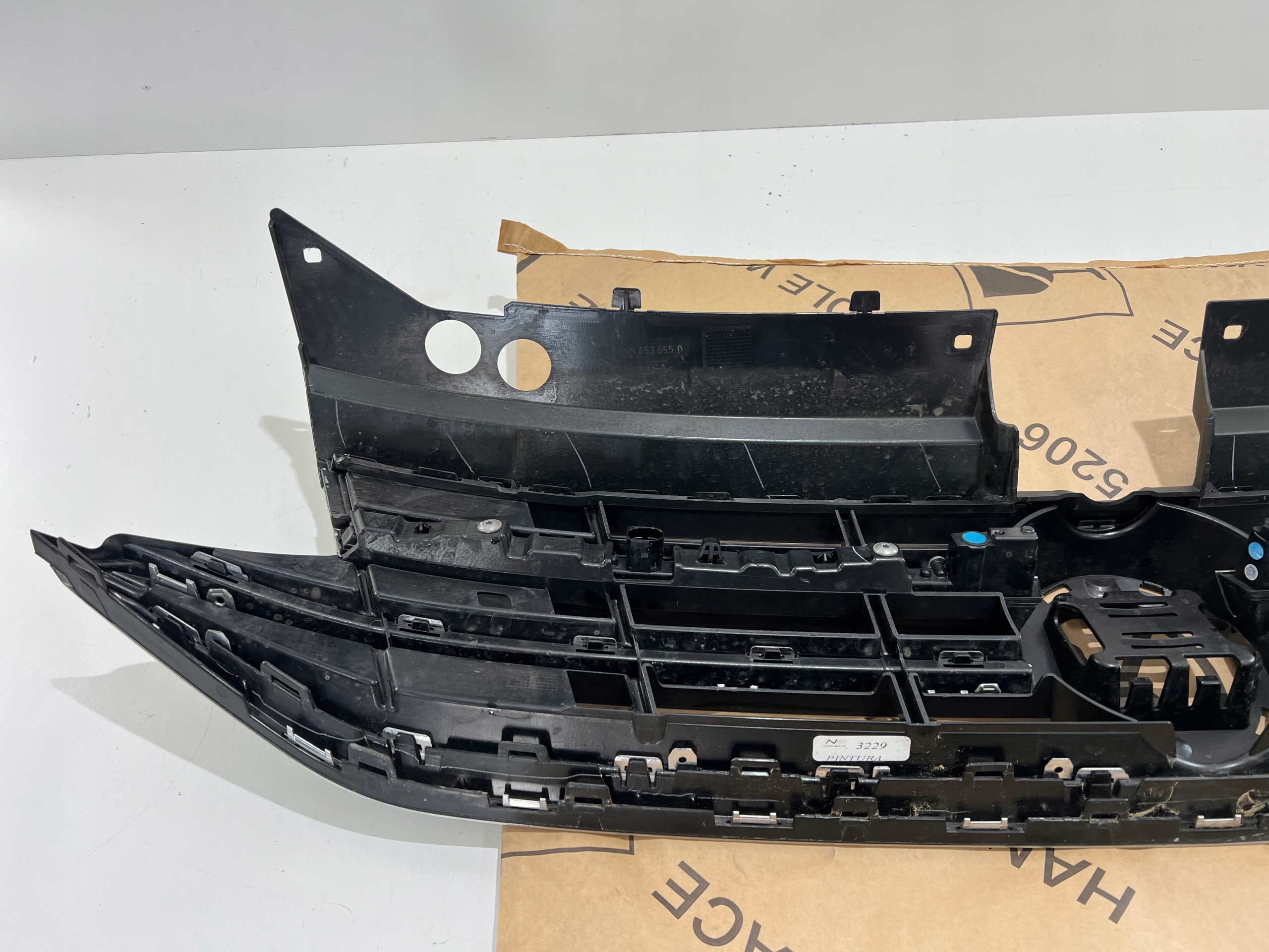 VW Tiguan Kühlergrill FRONTGRILL Kühlergitter 5NN853655 - Thumbnail 8