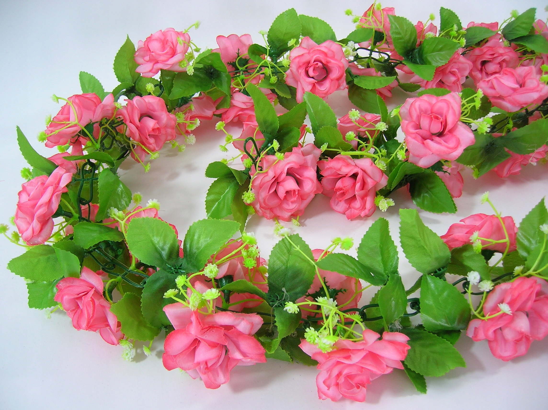 SZTUCZNE KWIATY GIRLANDA Z RÓŻAMI - RÓŻOWA Marka bez marki