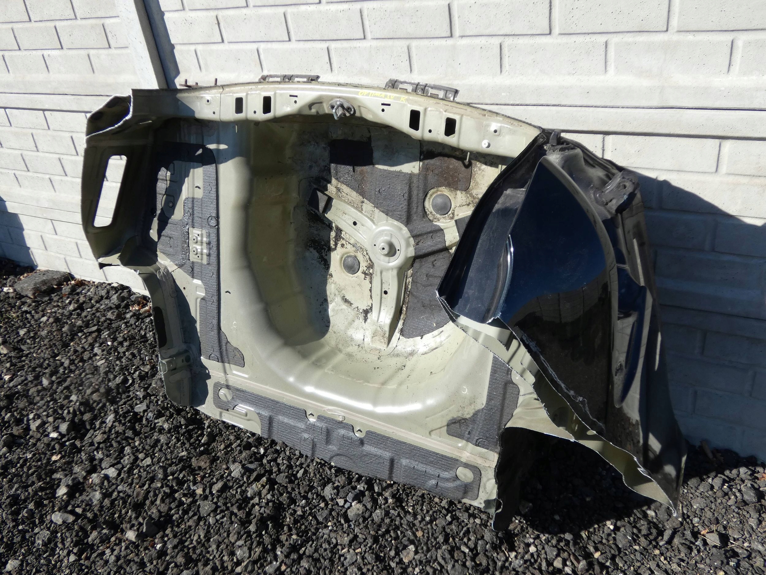 KIA OPTIMA IV KOMBI 2016- sump rear panel quarter pillar rear part