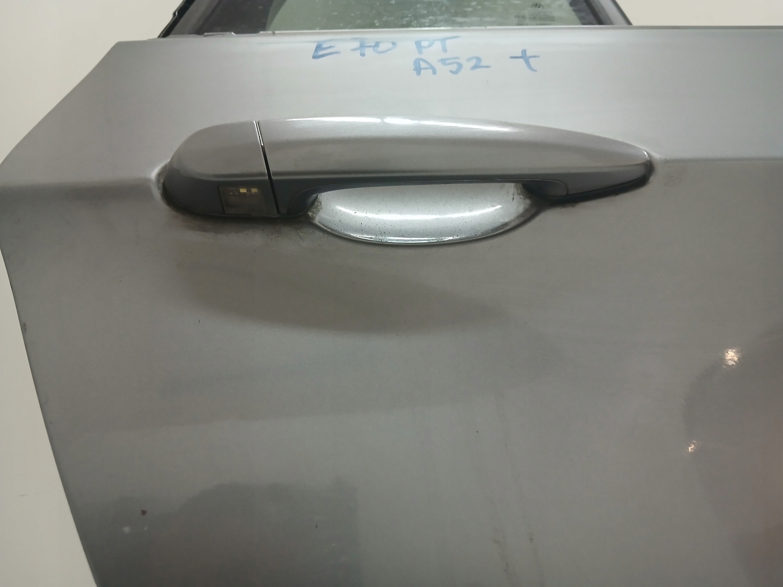 door right rear. BMW X5 E70 A52/7 SPACEGRAU