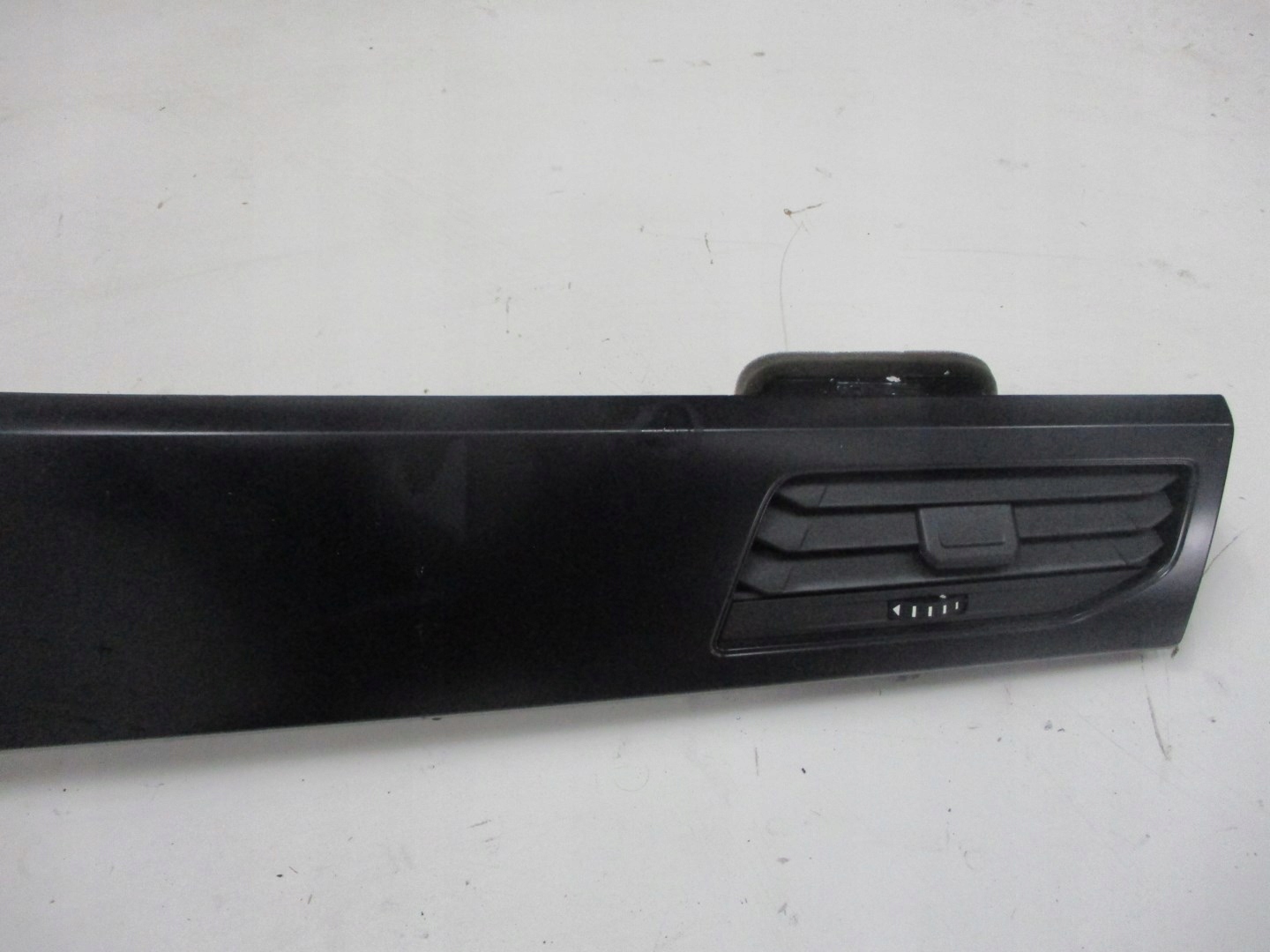 DEKOR DU TABLEAU DE BORD VW POLO 2G0 2G1858416