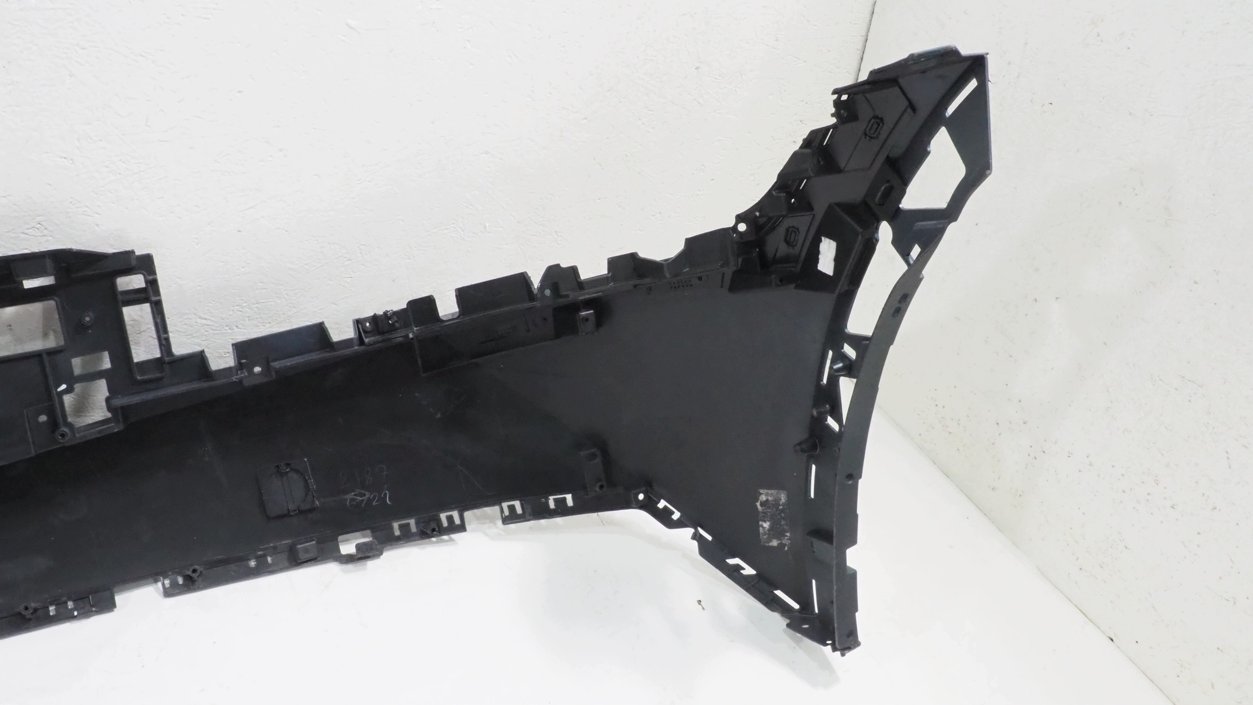Hyundai Ioniq V bumper front front 86511-GI000