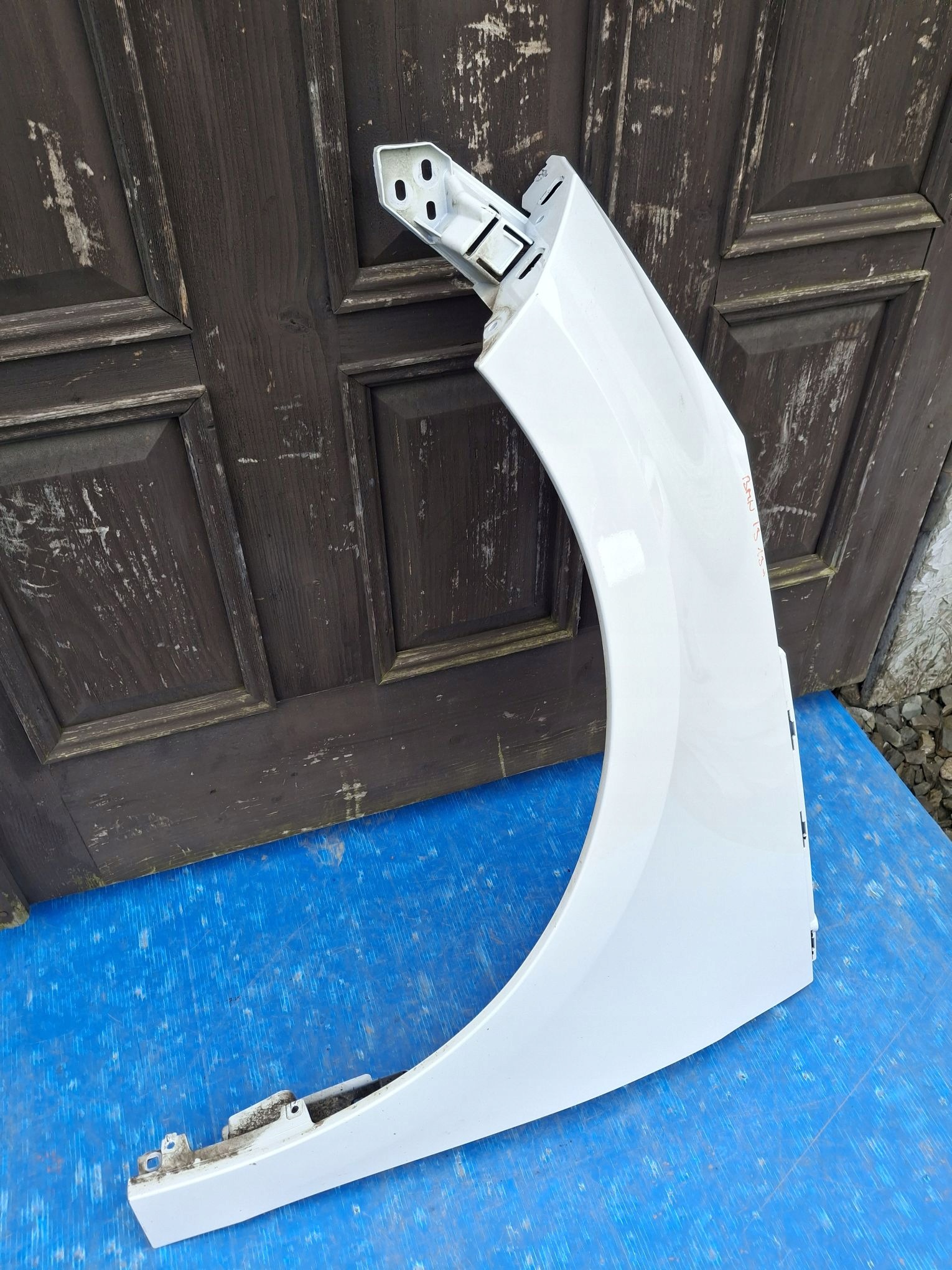 fender left front BMW I3 I01 2013R->