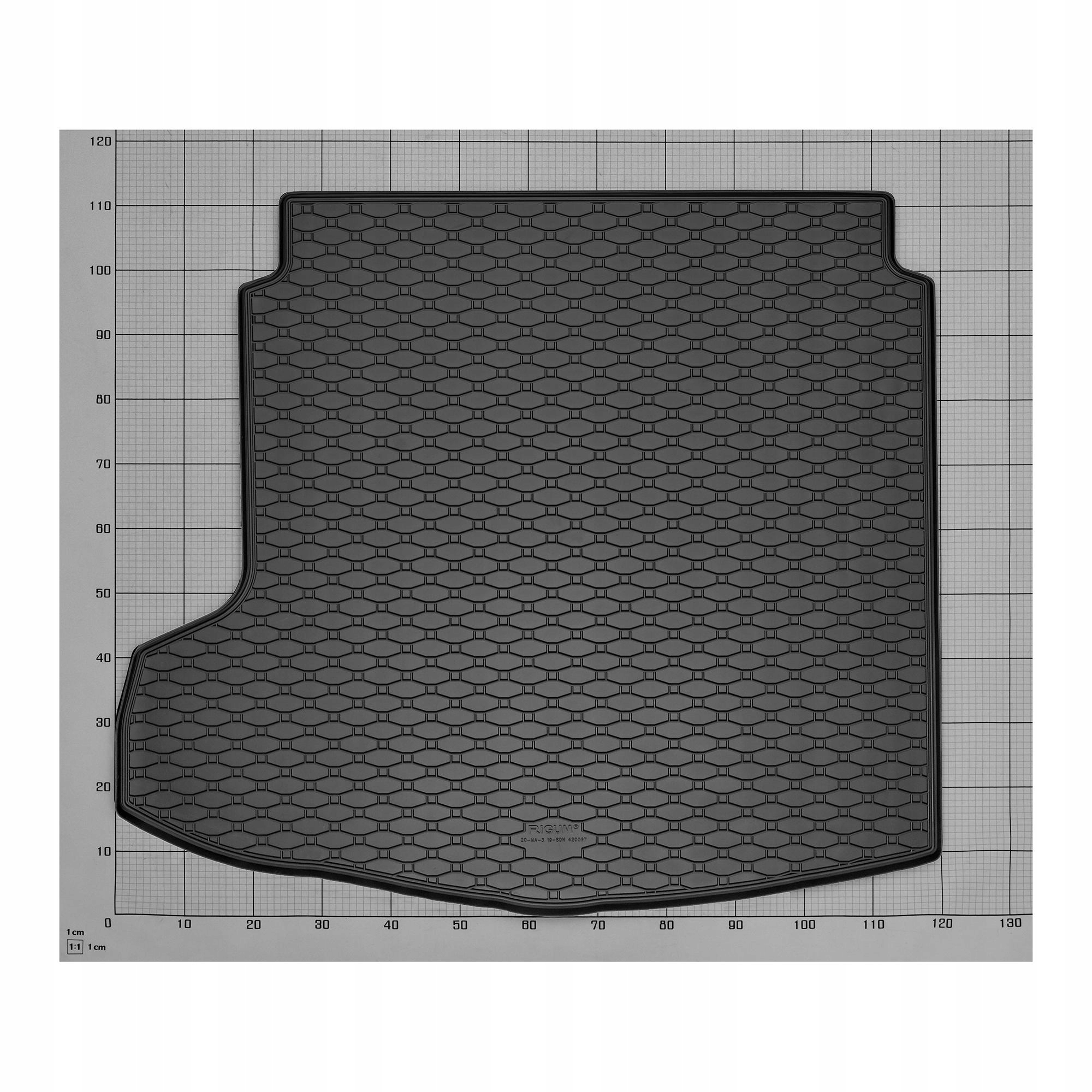 Zestaw dywaników do Mazda 3 Sedan od 2019 Materiał guma