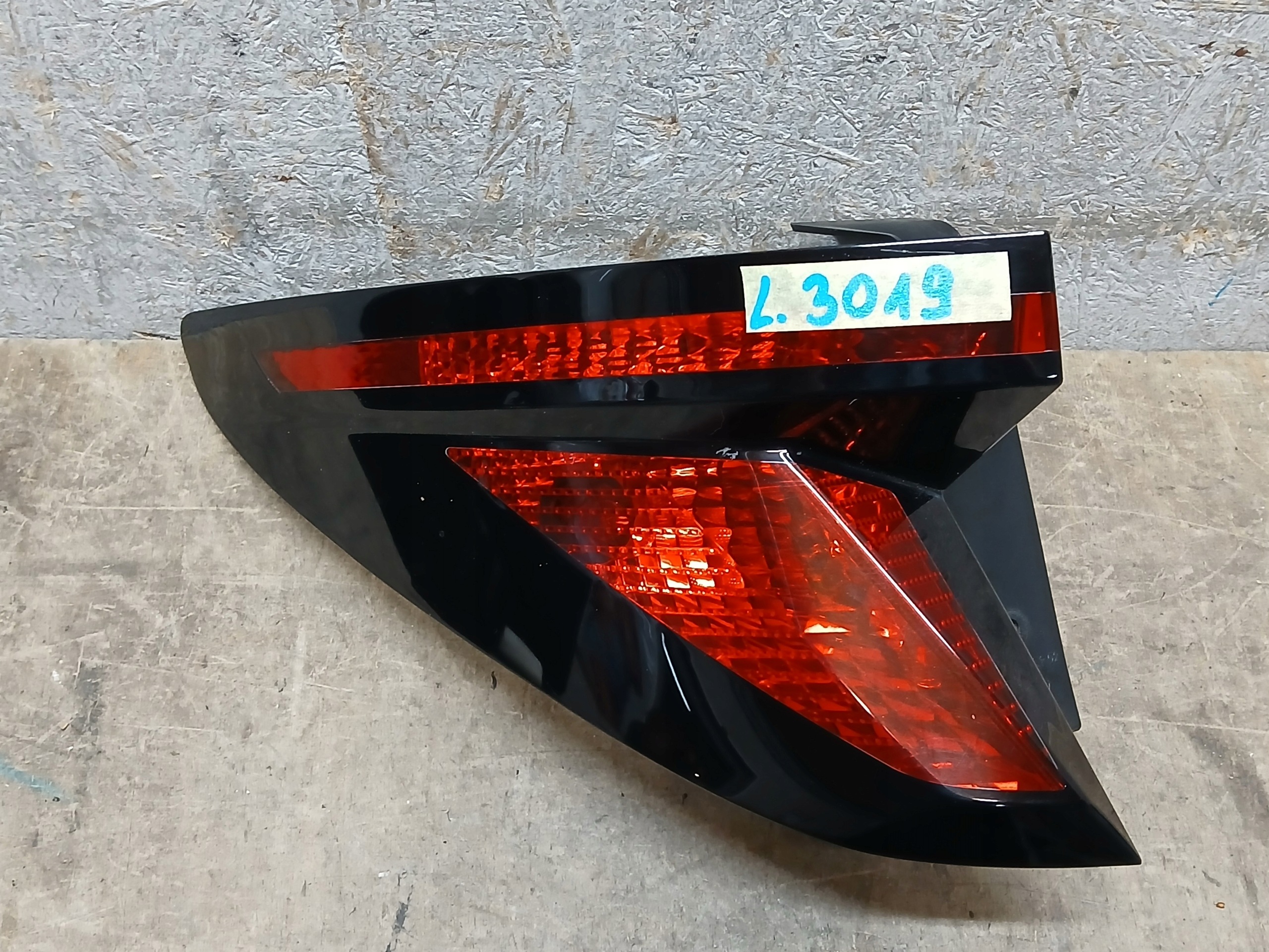 light rear part left HYUNDAI TUCSON IV 4 20- 92401N7000