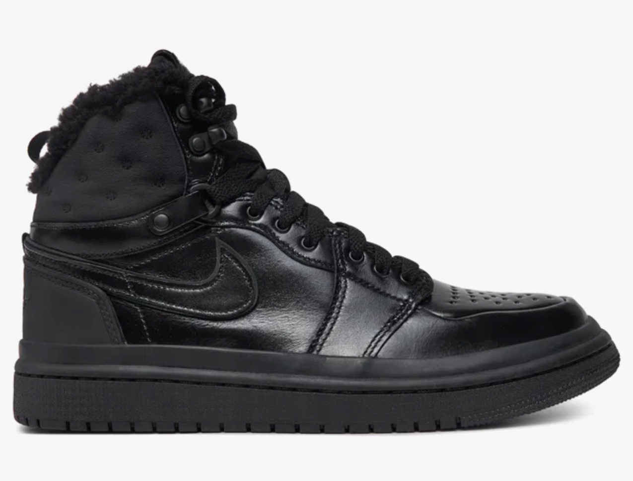 Dámské zimní zateplené boty Jordan 1 Acclimate Triple DC7723-001 vel. 37,5