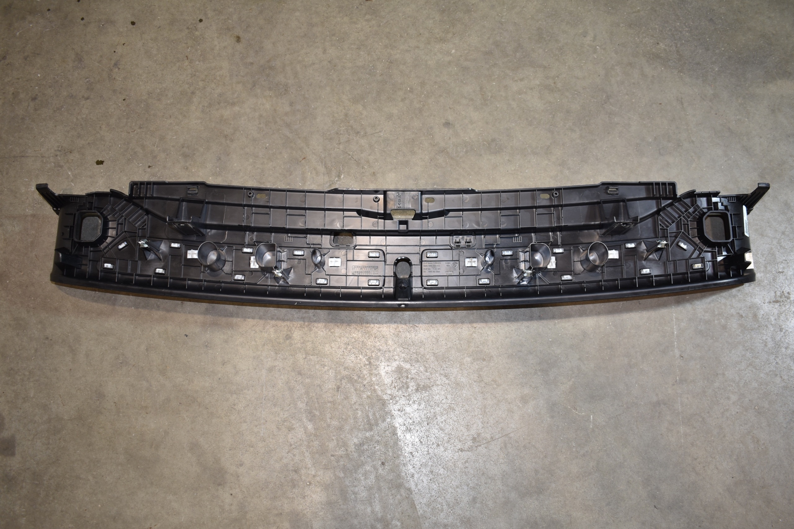 top zustand abdeckung frontmaske kofferraum BMW X3 G01 1