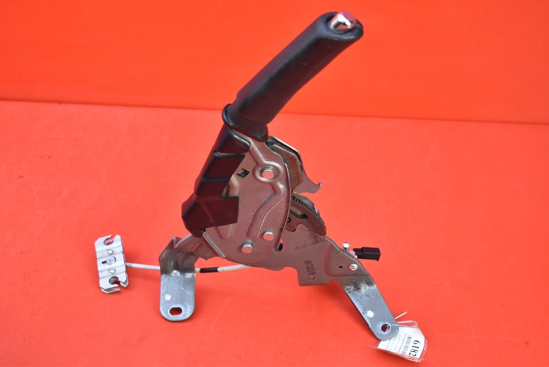 DŹWIGNIA HAMULCA RĘCZNEGO SUBARU OUTBACK 3 III 04-09