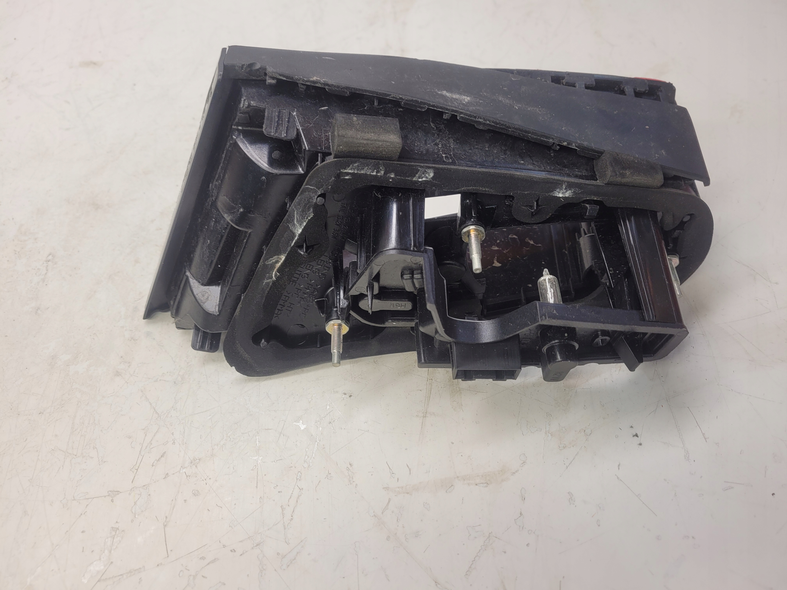 light housing left rear part AUDI A3 8V 3D 8V3945093B