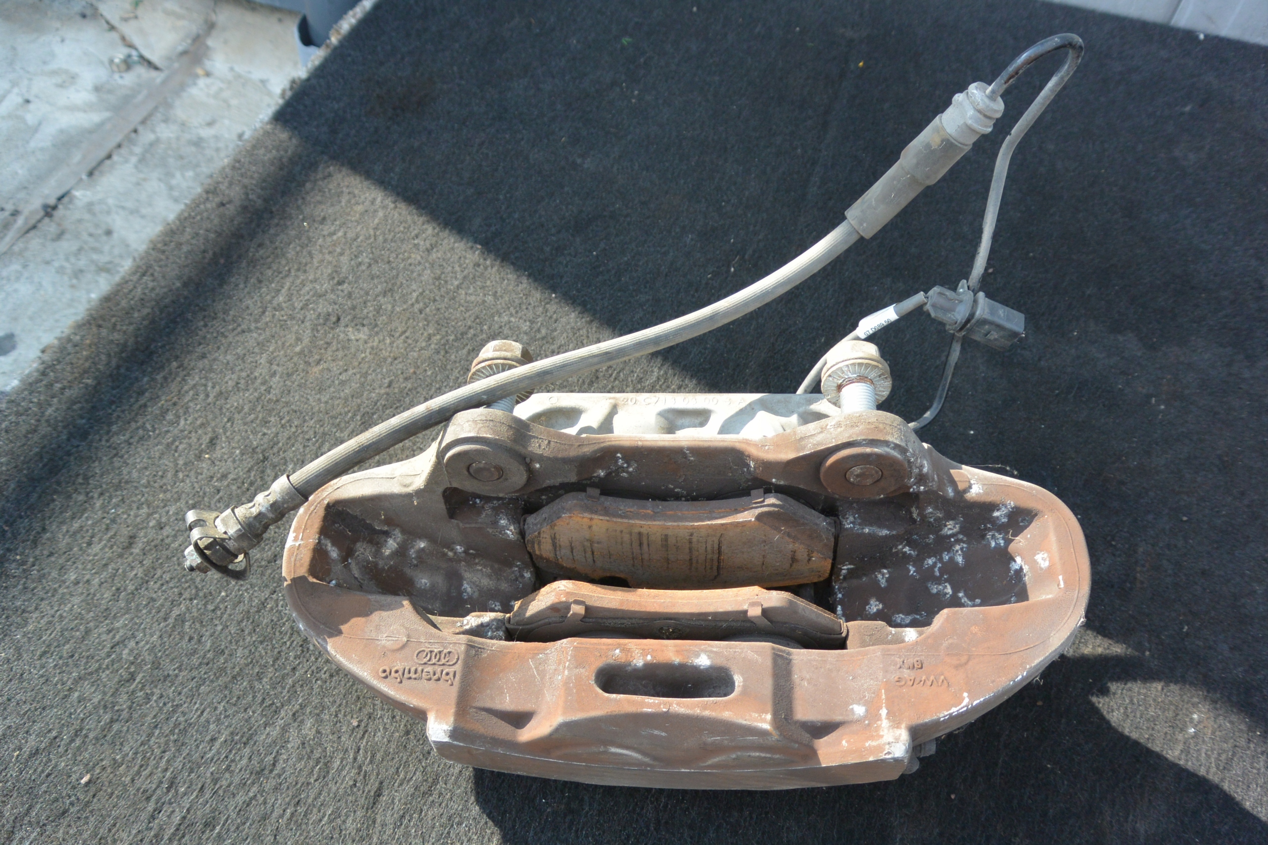 caliper brake left front AUDI Q5 80A 338MM