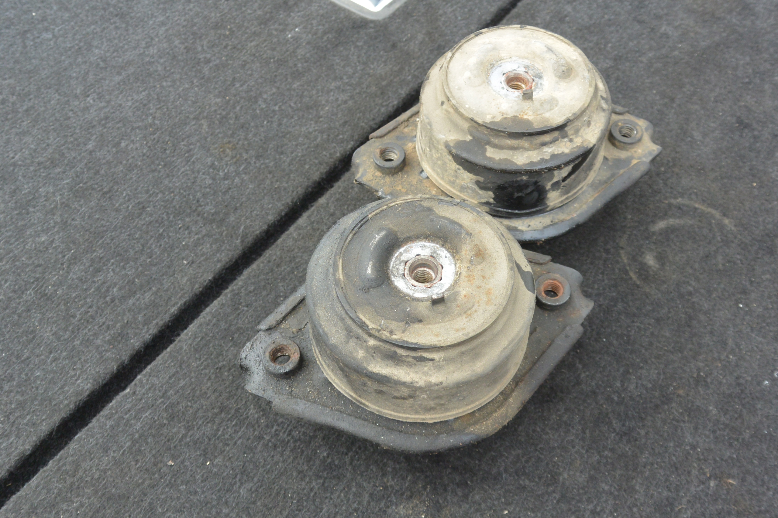 engine mount MERCEDES GL ML W164 X164 R-KLASA W251 KOMPLET