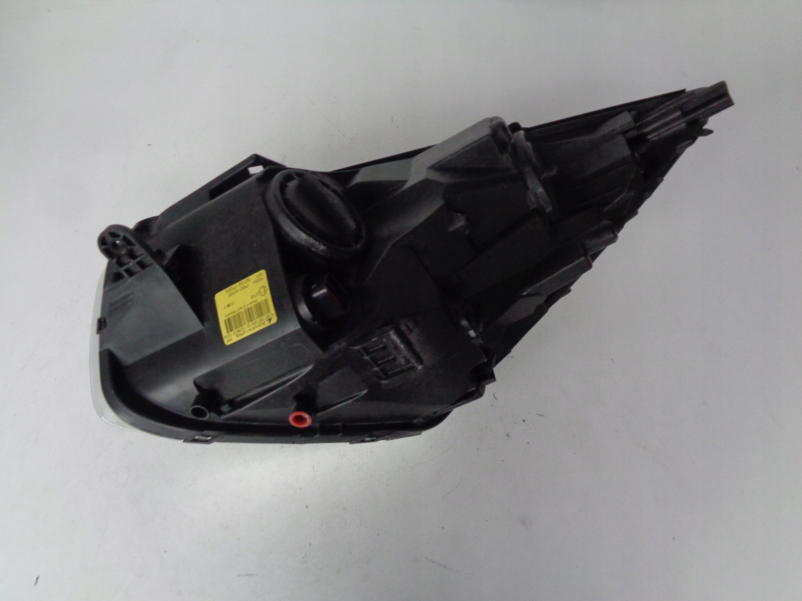 light right REFLEKTOR KIA VENGA 10