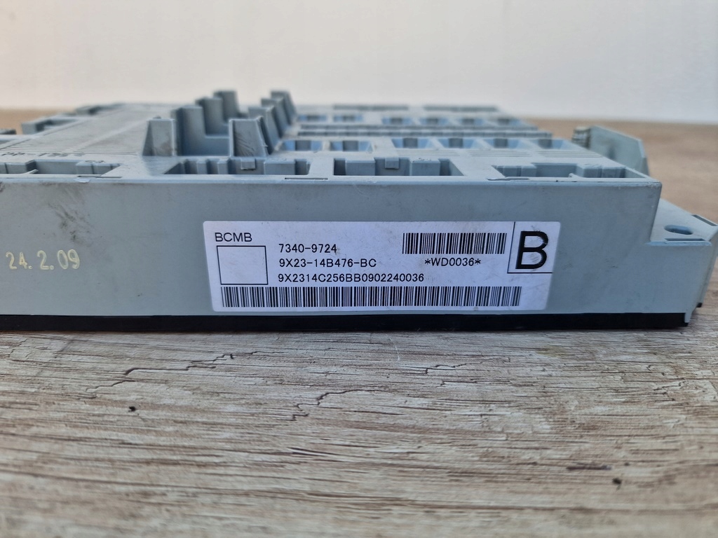 JAGUAR XF X250 3.0 Module fusibles BCM OE