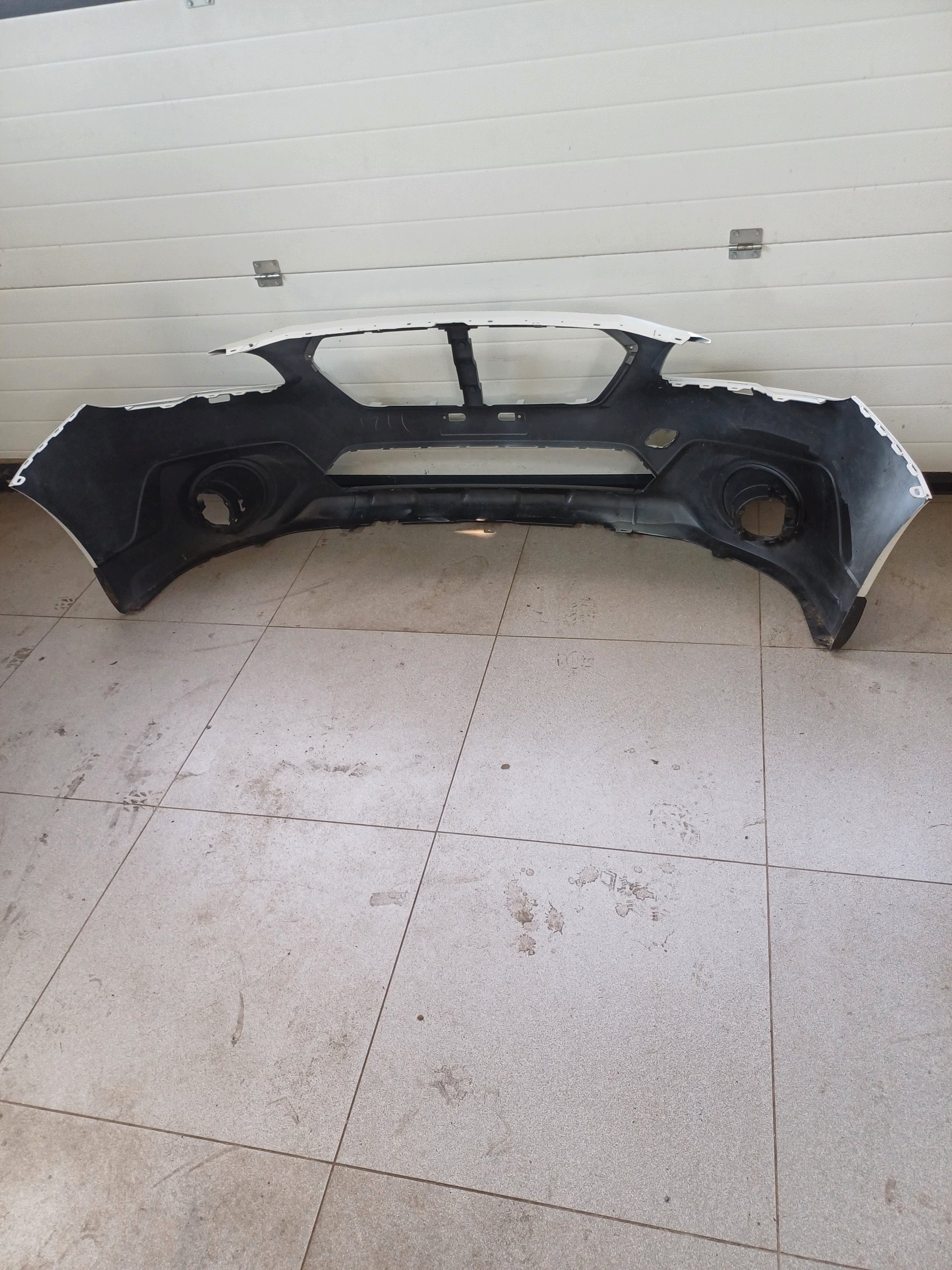 bumper front front SUBARU OUTBACK 5 V 57704AL030