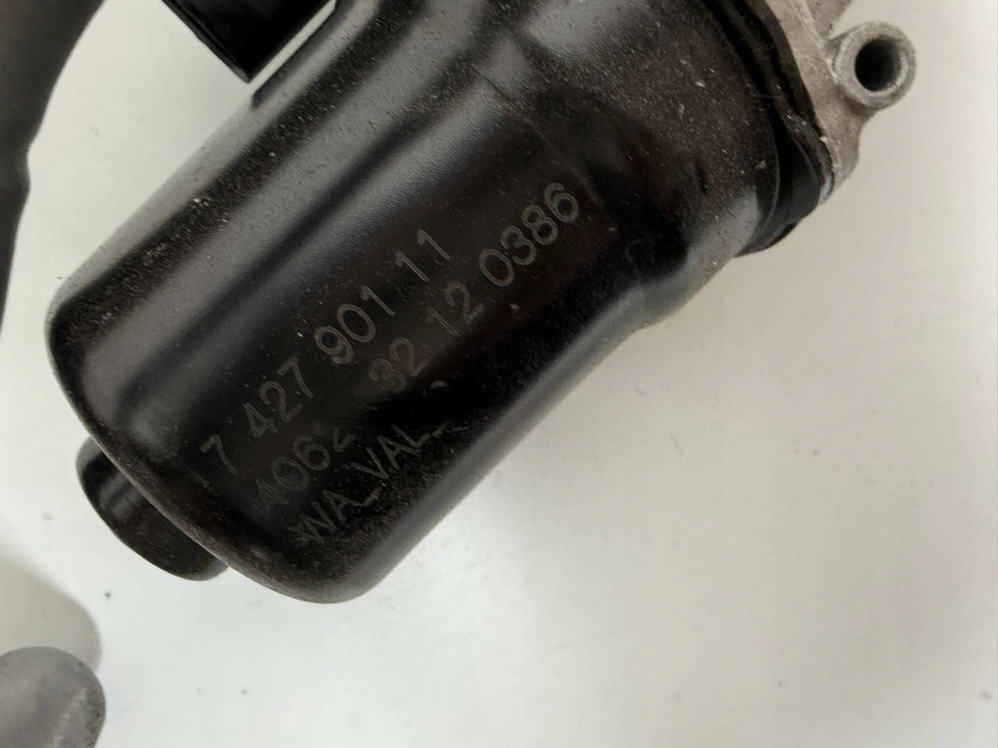 BMW i4 G26 7427901 Wischergestänge